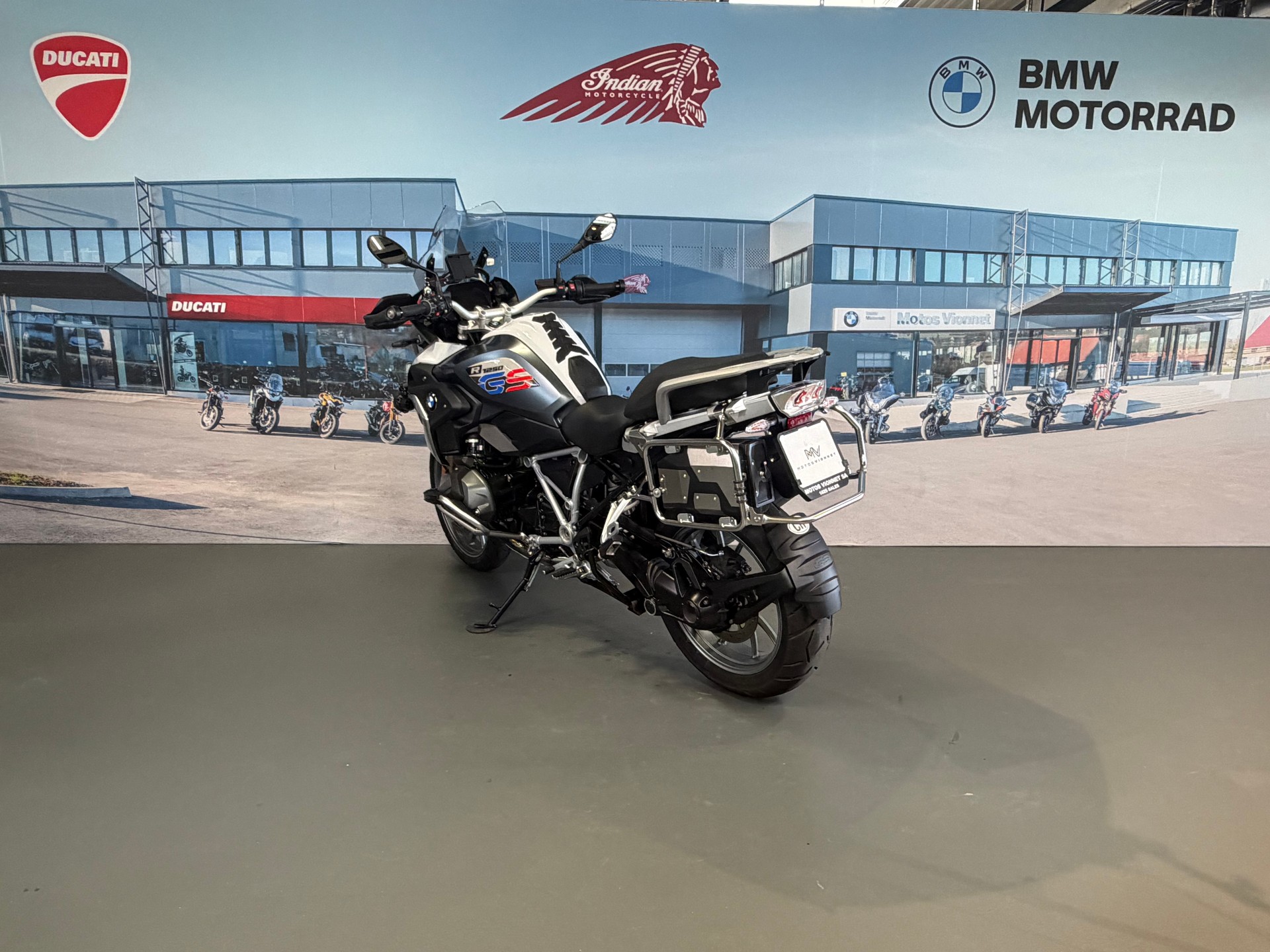 BMW R 1250 GS-image-3