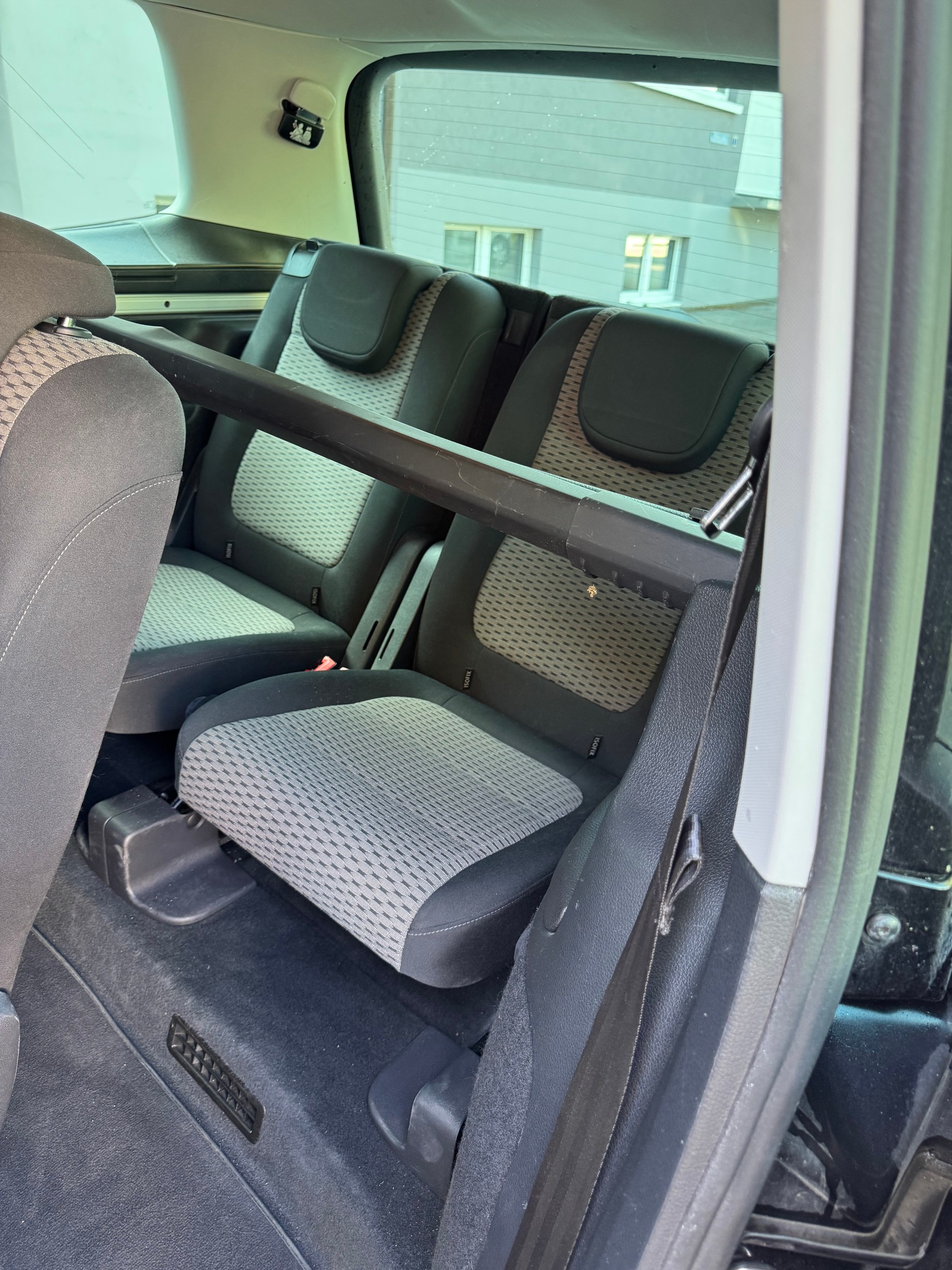 VW Sharan 2.0 TDI BlueMotion Technology Trendline-image-10