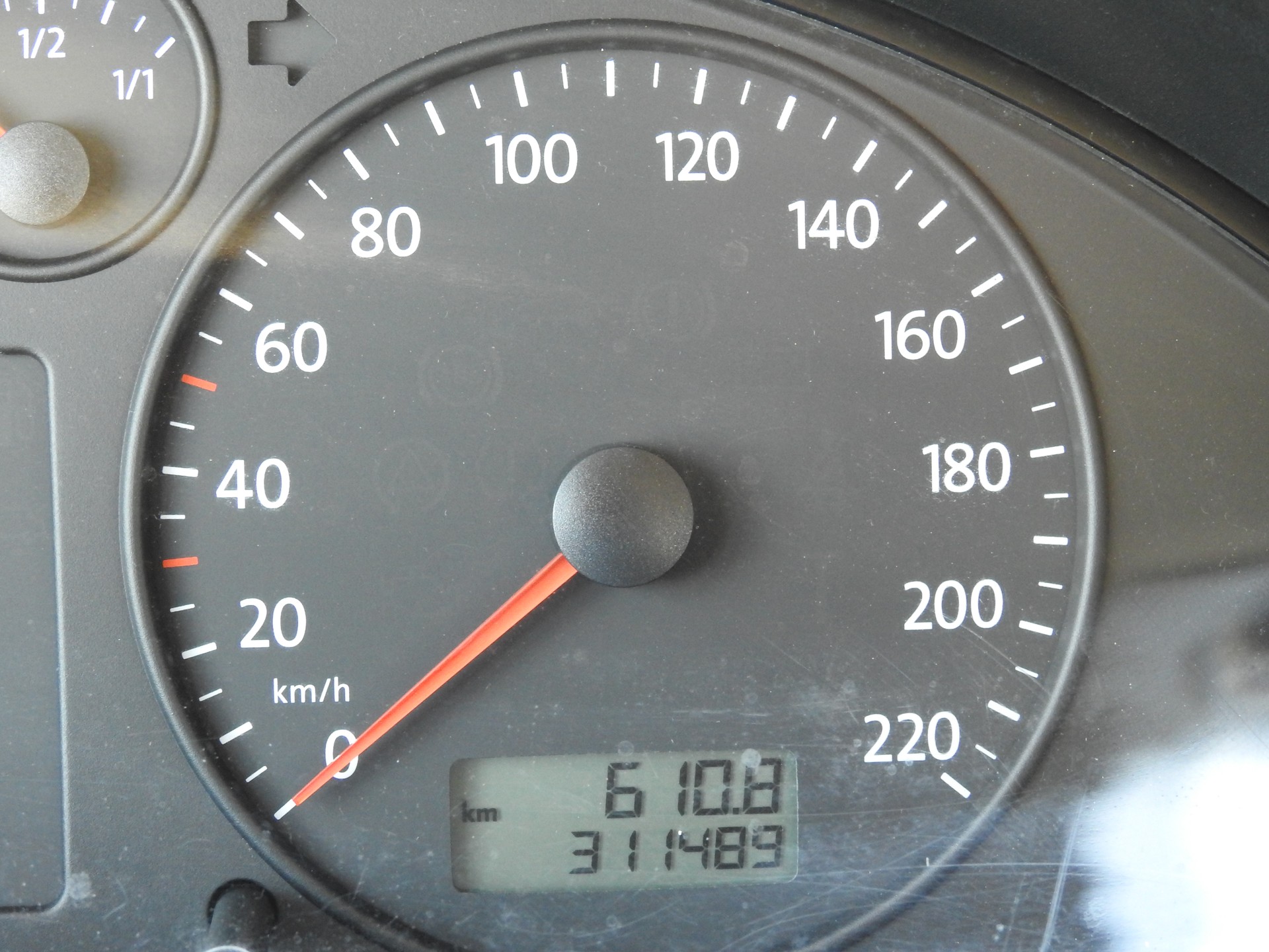 VW T5 2.5 TDI PD 4MOTION-image-23