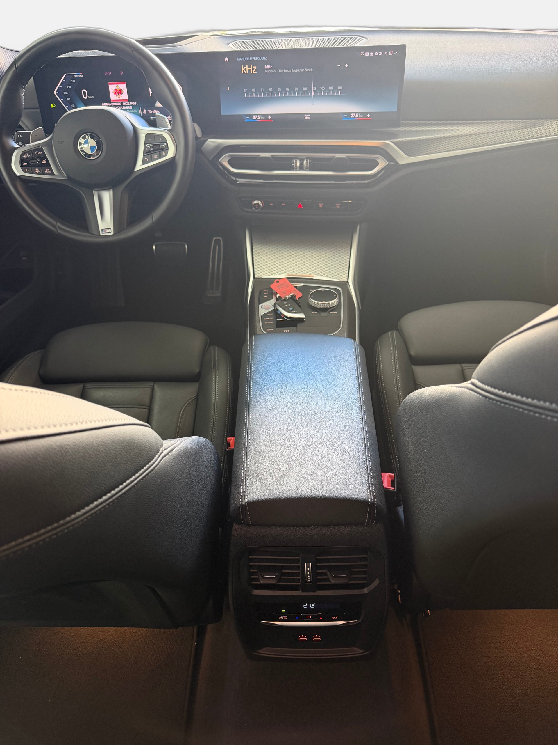 BMW 320d xDrive 48V Touring Steptronic M Sport-image-9