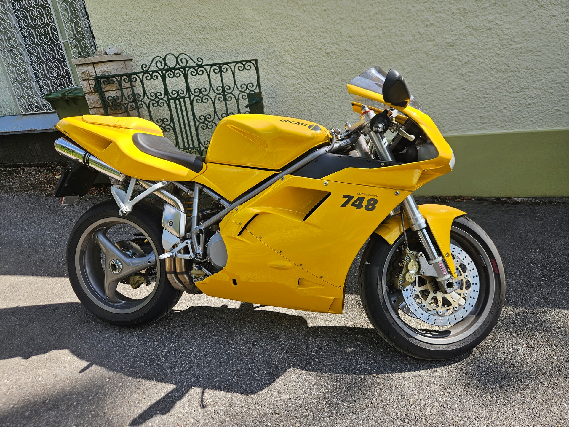 DUCATI 748 Biposto I.E.-image-2