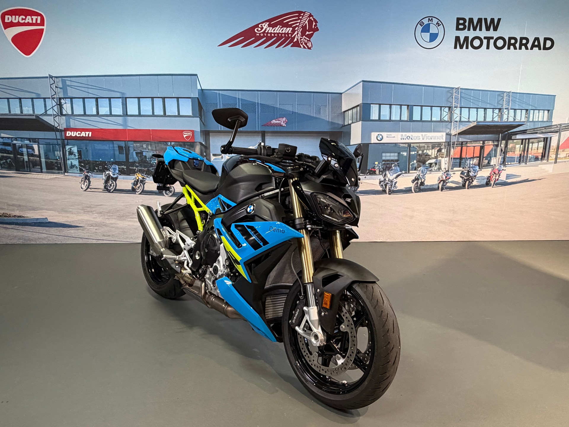 BMW S 1000 R-image-0