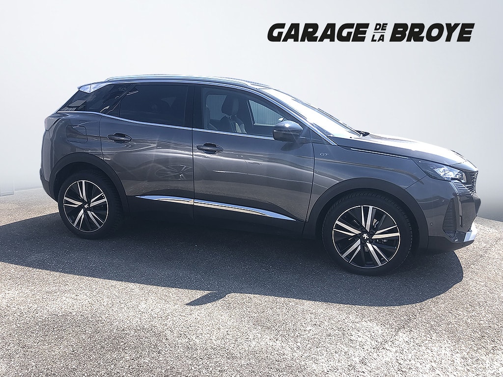 PEUGEOT 3008 1.2 PureTech GT-image-1