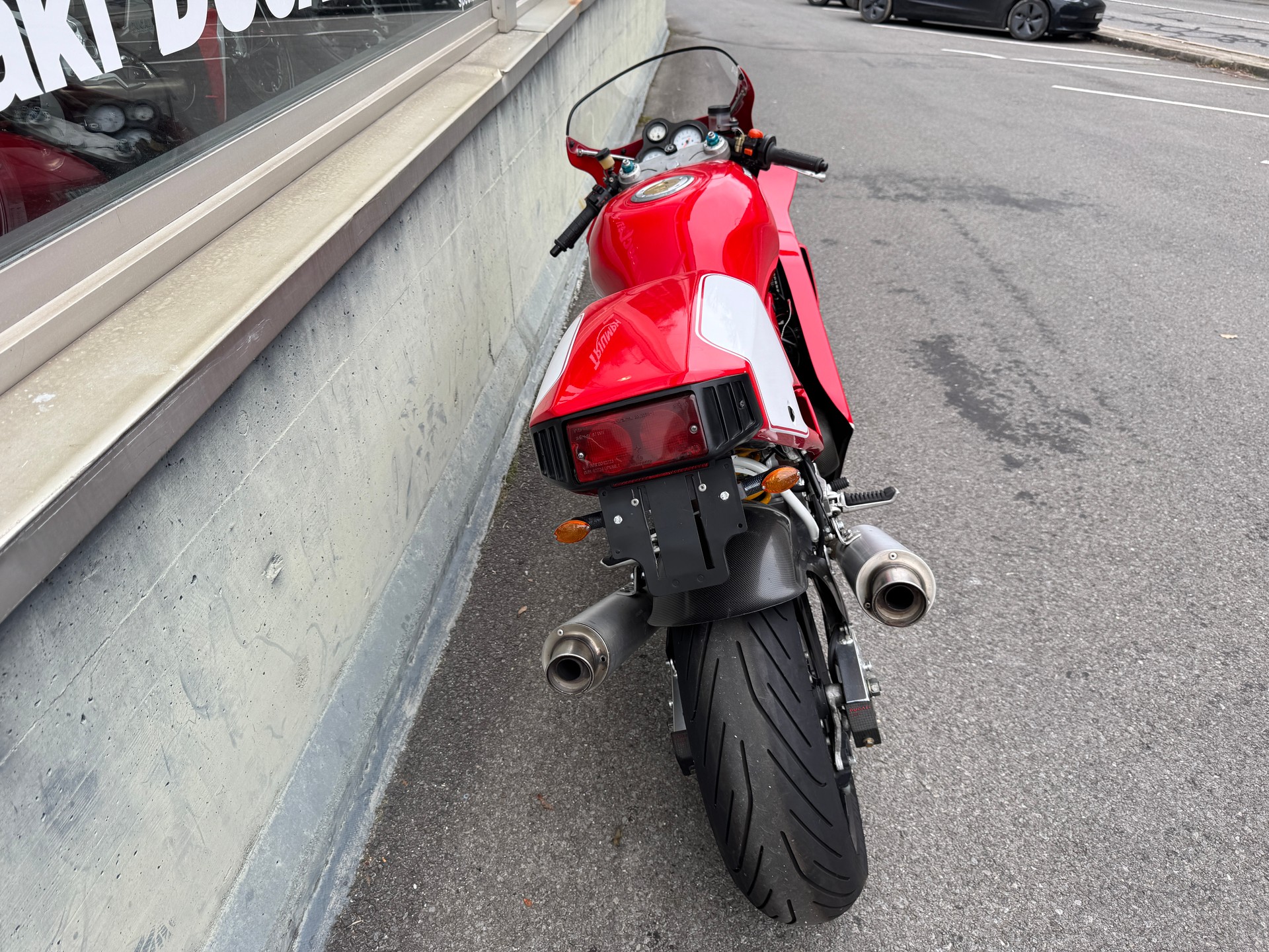 DUCATI 888 Strada I.E.-image-4