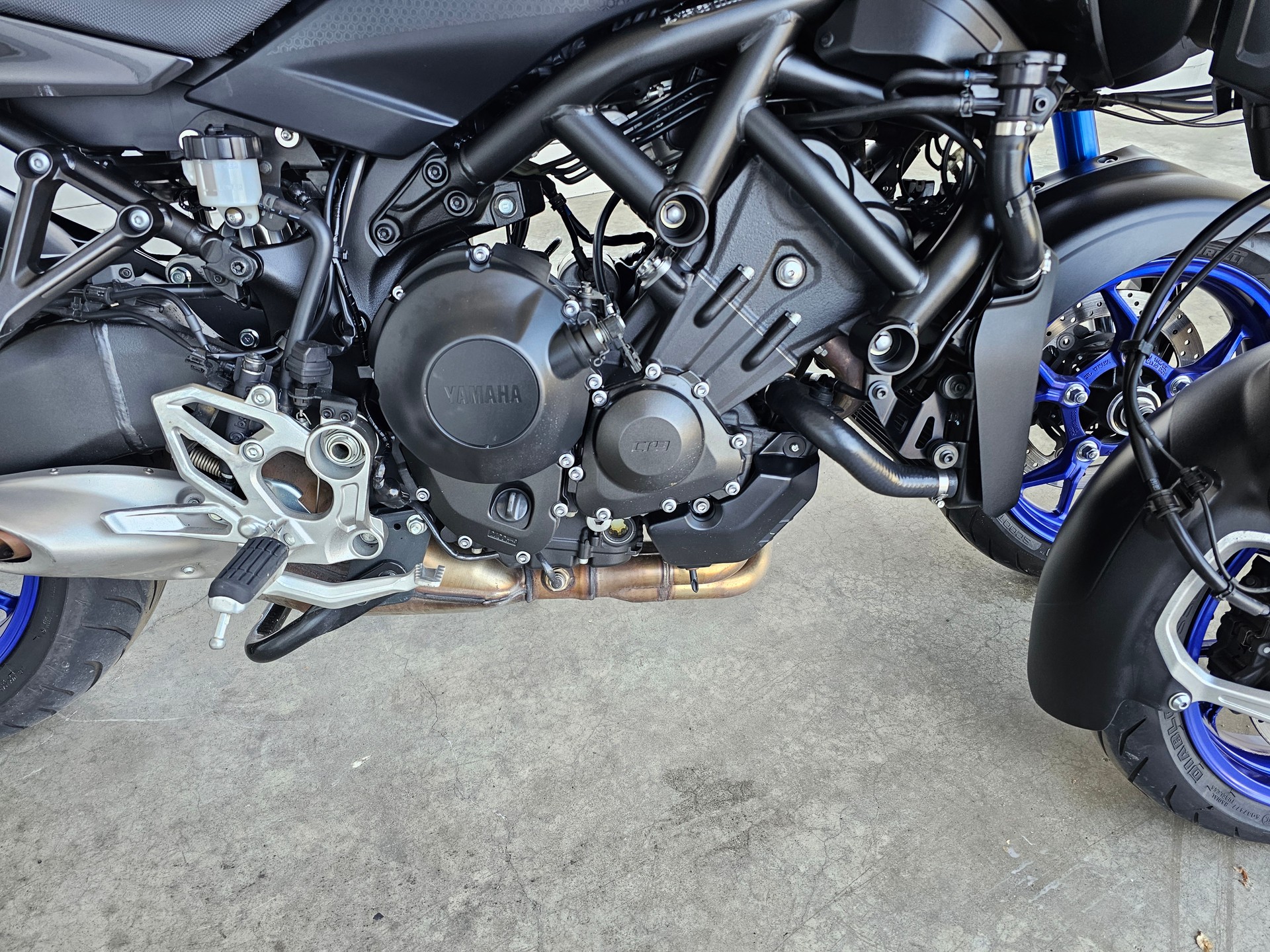 YAMAHA Niken-image-3
