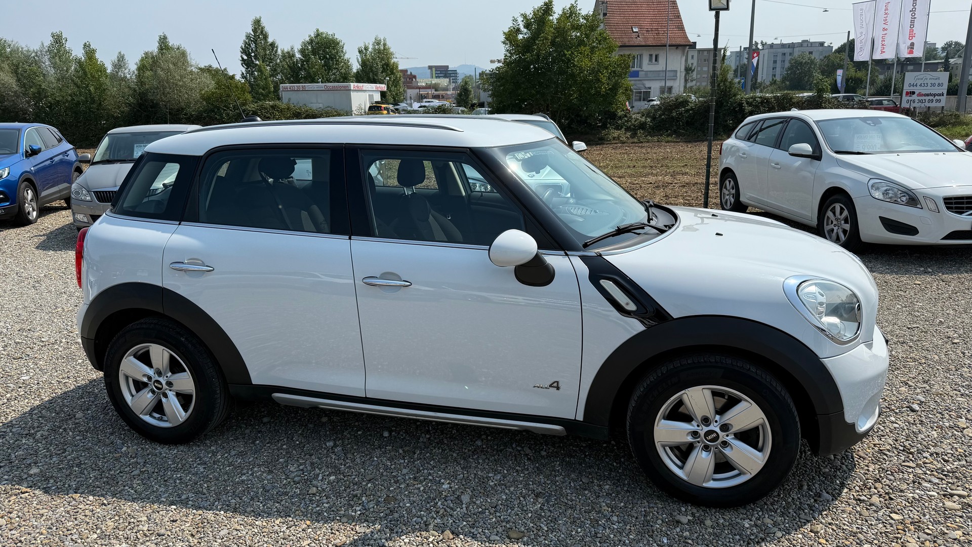 MINI Countryman Cooper ALL4-image-21
