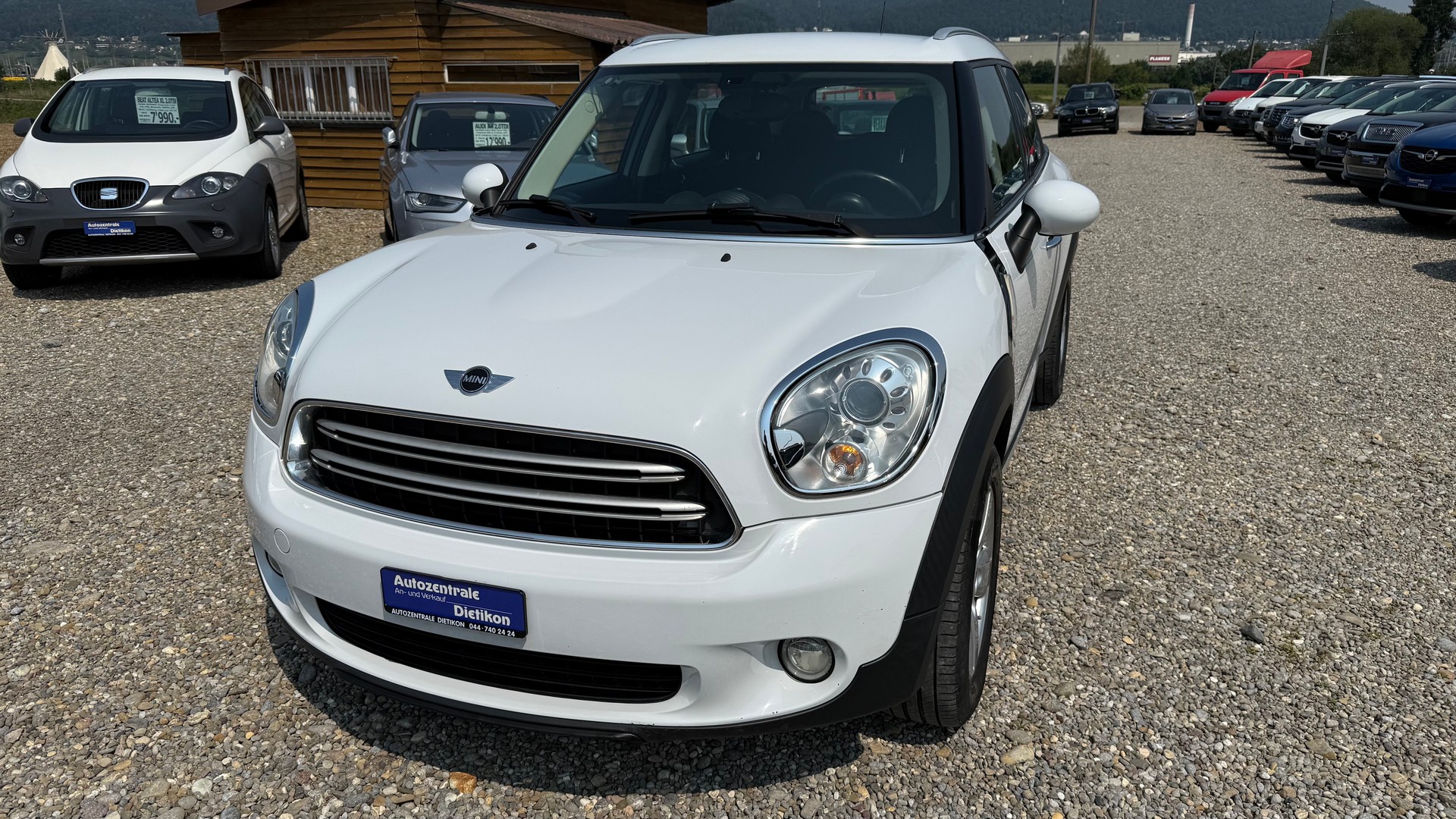 MINI Countryman Cooper ALL4-image-13