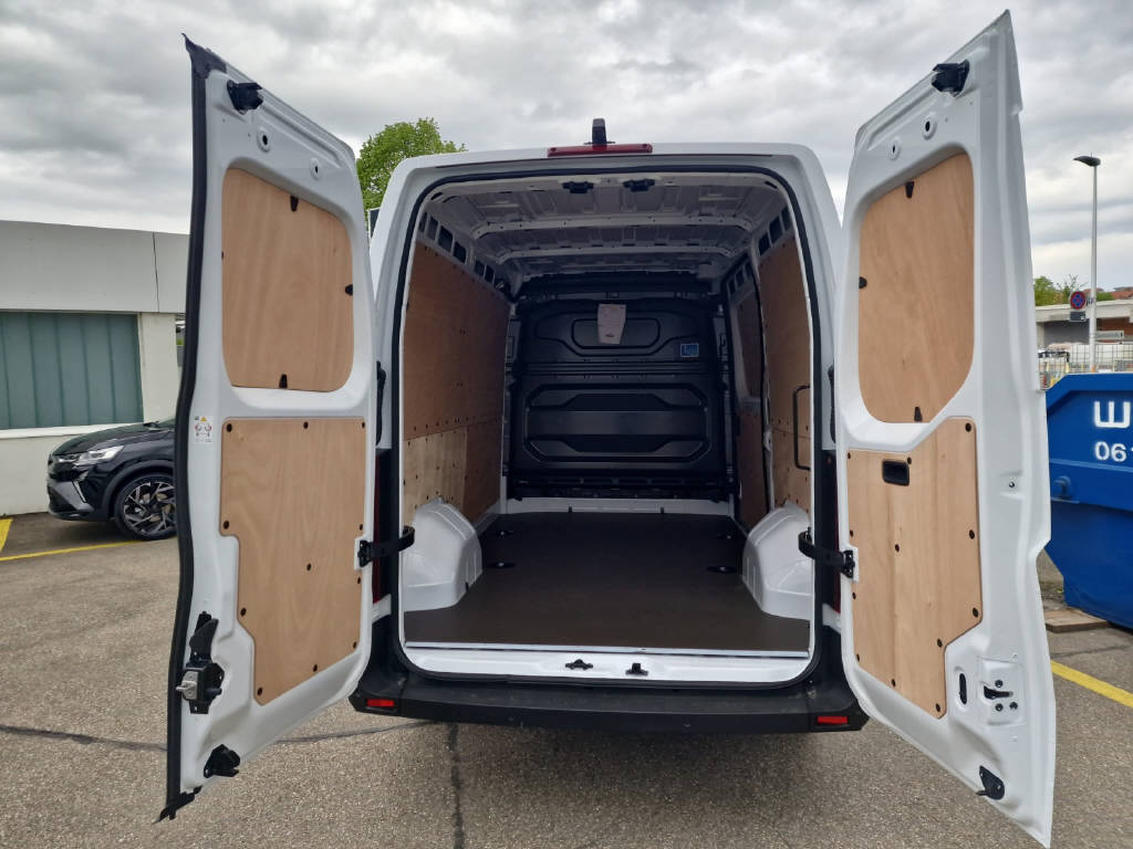 RENAULT Master Kaw. 3.5 t L2H2 2.0 Blue dCi 130-image-7