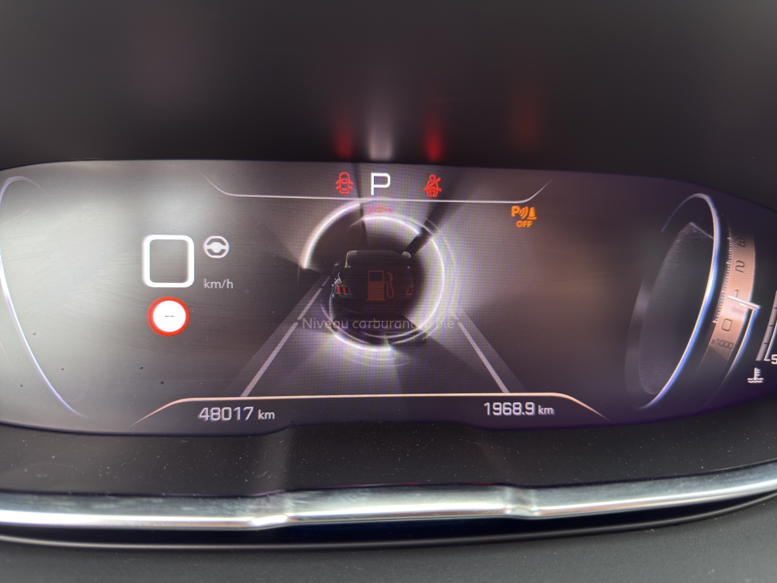 PEUGEOT 3008 1.2 PureTech GT Pack EAT8-image-10