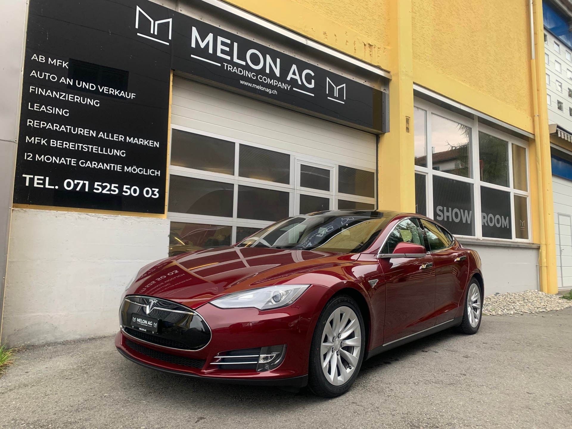 TESLA Model S 85 Signature Performance 85