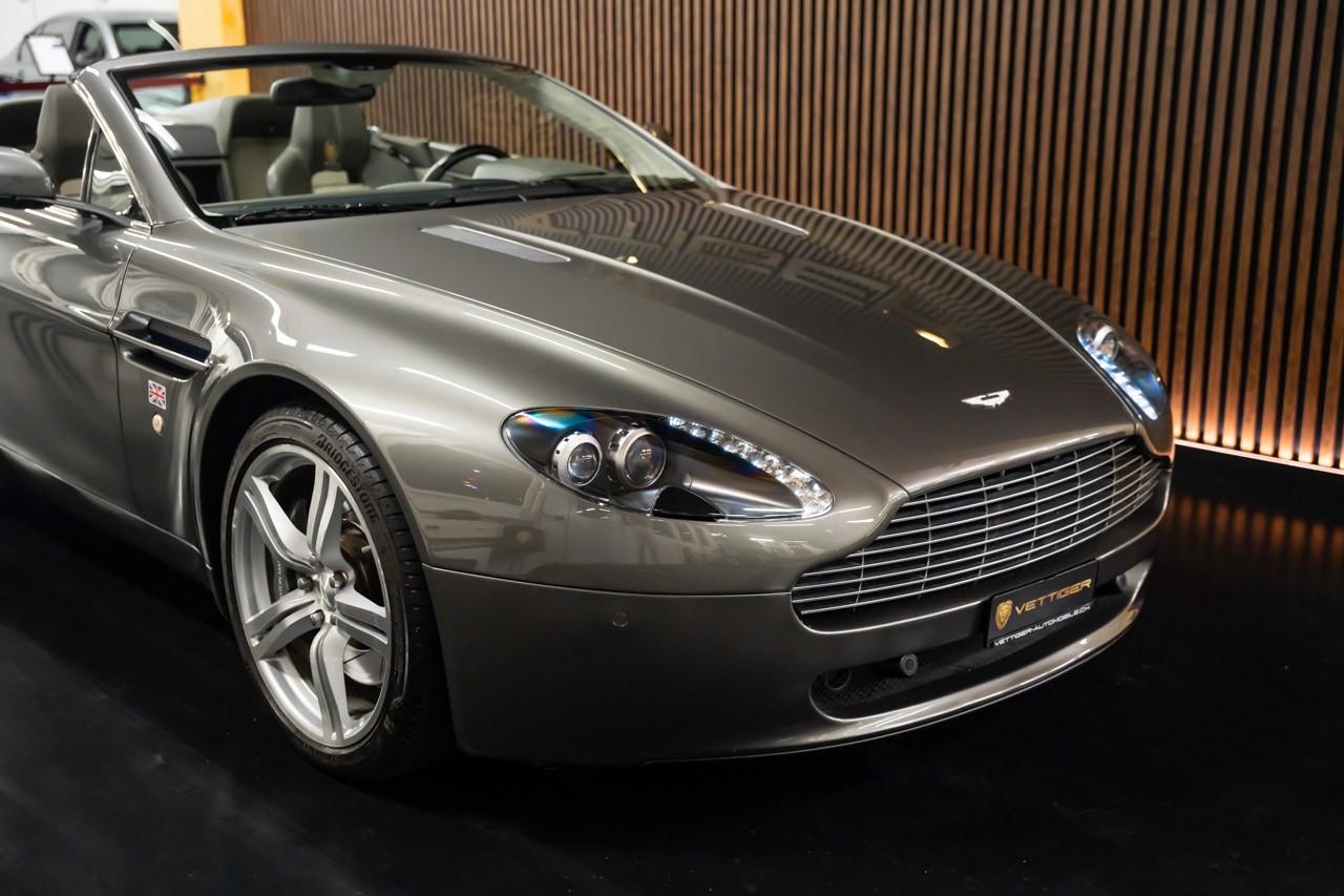 ASTON MARTIN V8 Vantage 4.7 Sportshift-image-30