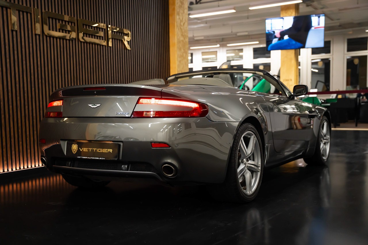 ASTON MARTIN V8 Vantage 4.7 Sportshift-image-6