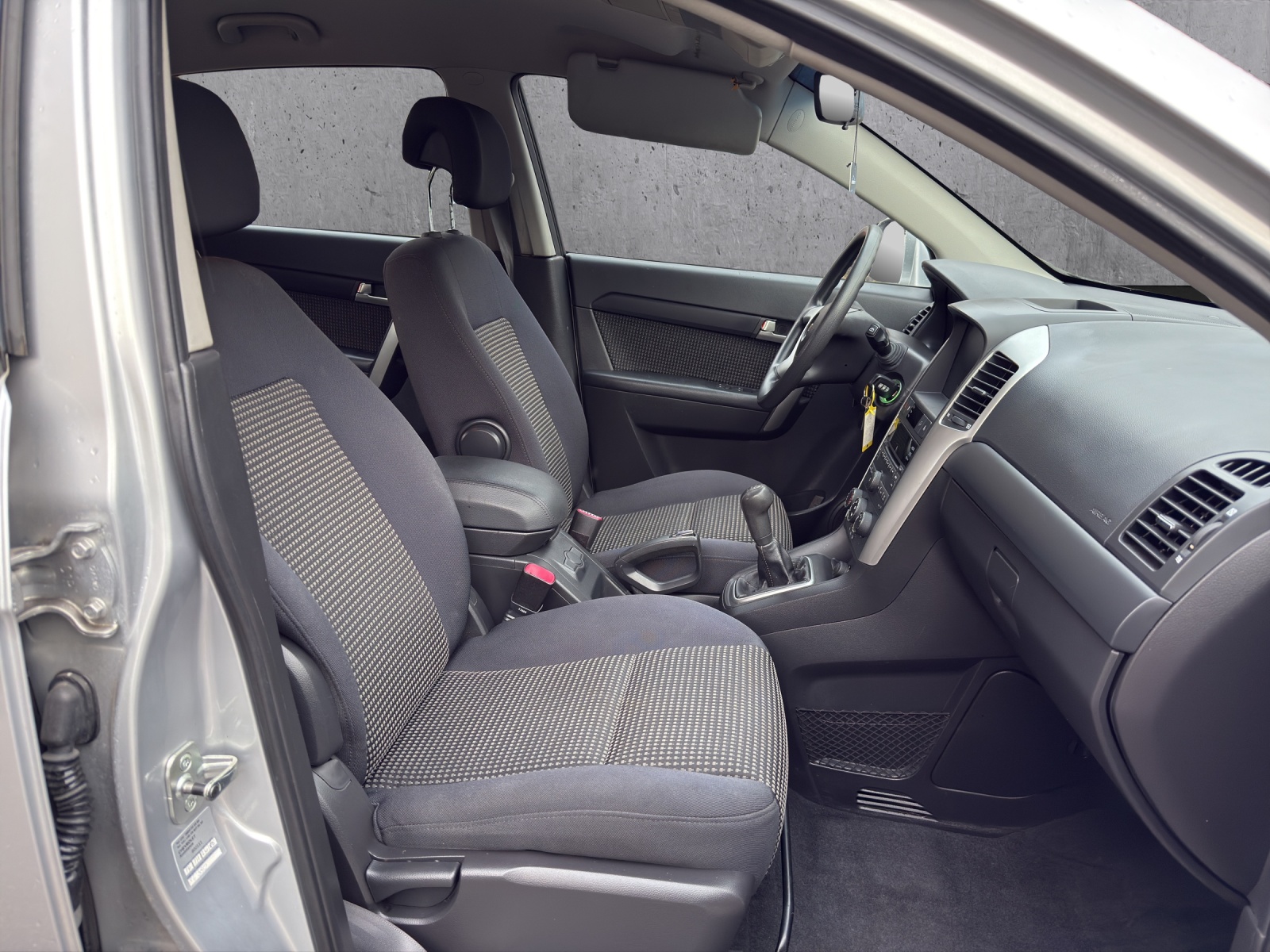 CHEVROLET Captiva 2.4 LS 2WD-image-11