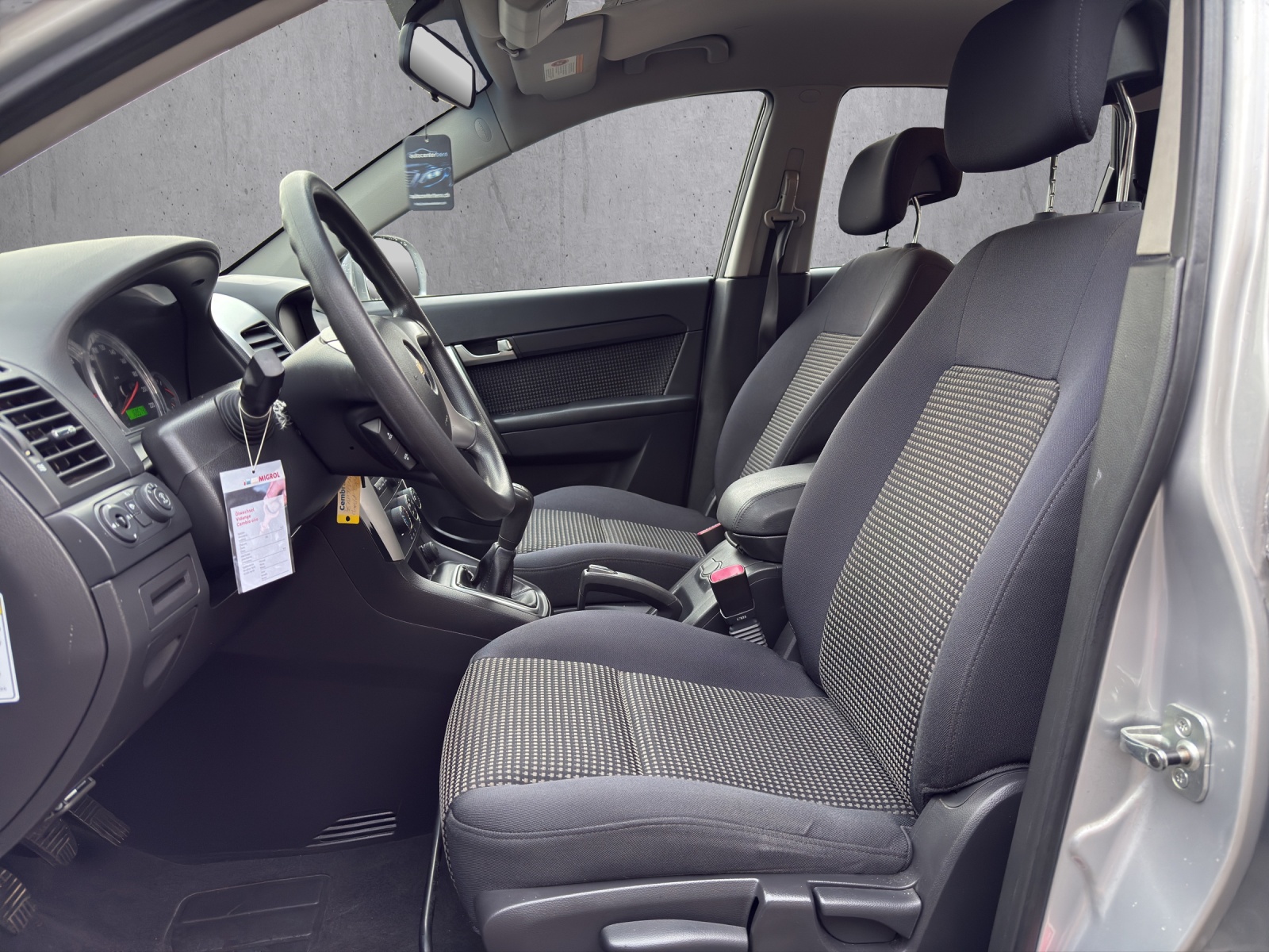 CHEVROLET Captiva 2.4 LS 2WD-image-10