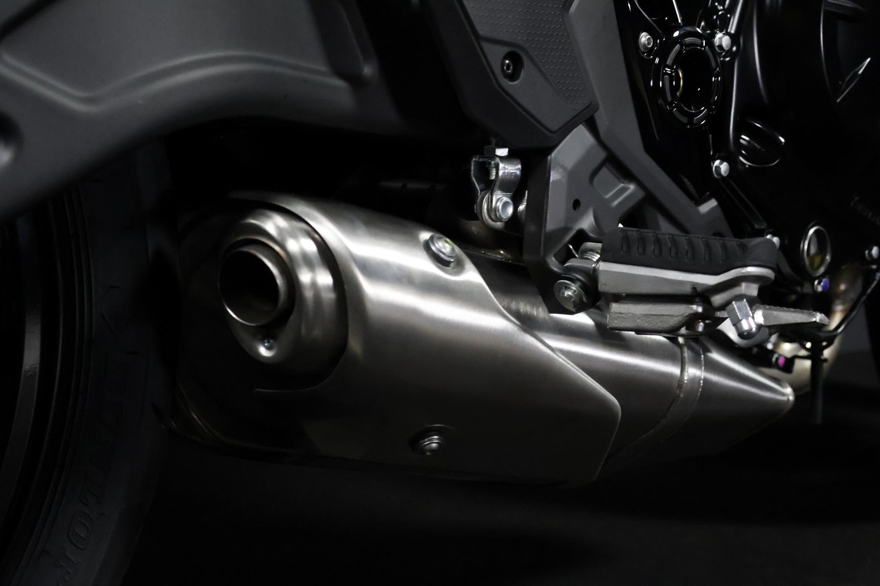 KAWASAKI Z 650 S (50/35 KW) Level 1-image-10