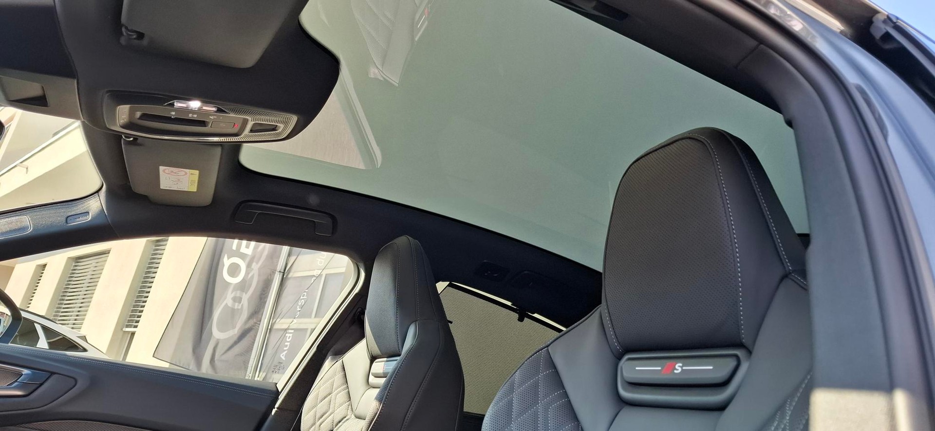 AUDI S5 Limousine TFSI quattro S tronic-image-12