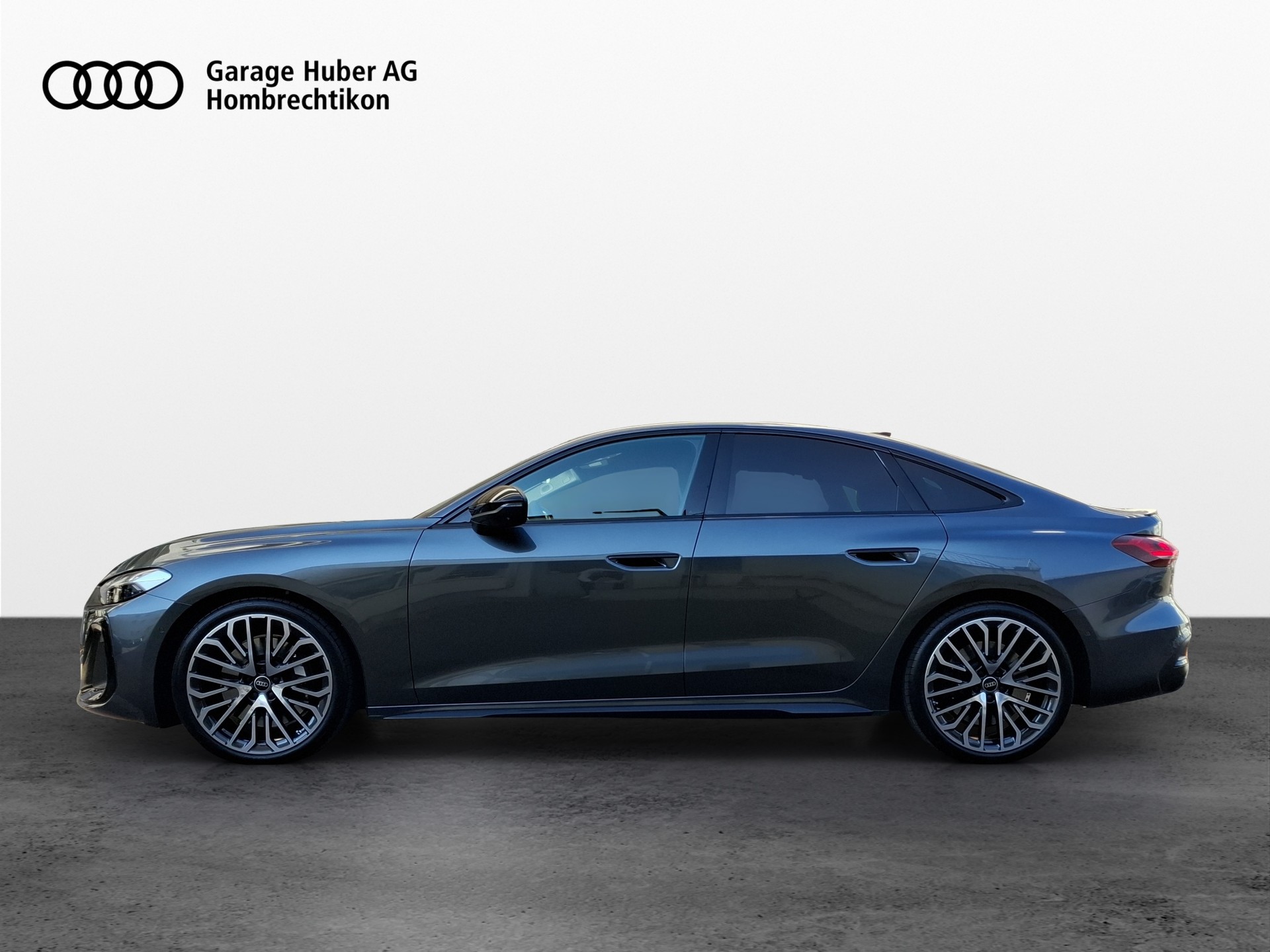 AUDI S5 Limousine TFSI quattro S tronic-image-2