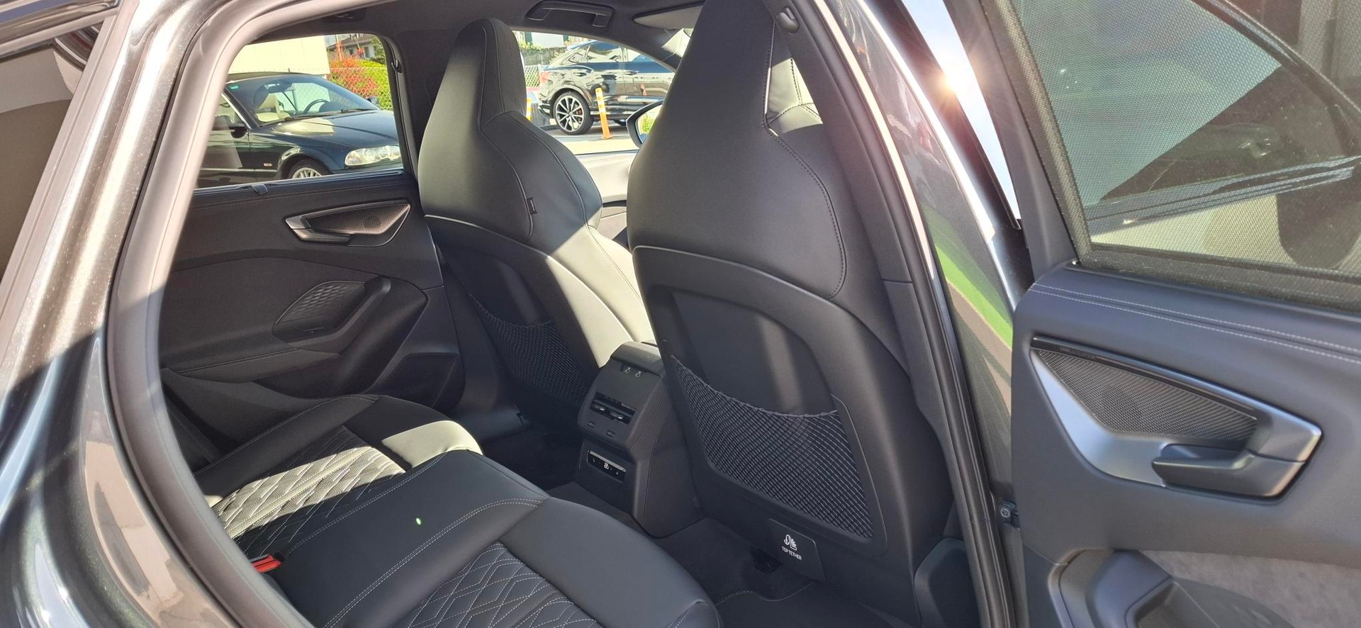 AUDI S5 Limousine TFSI quattro S tronic-image-10