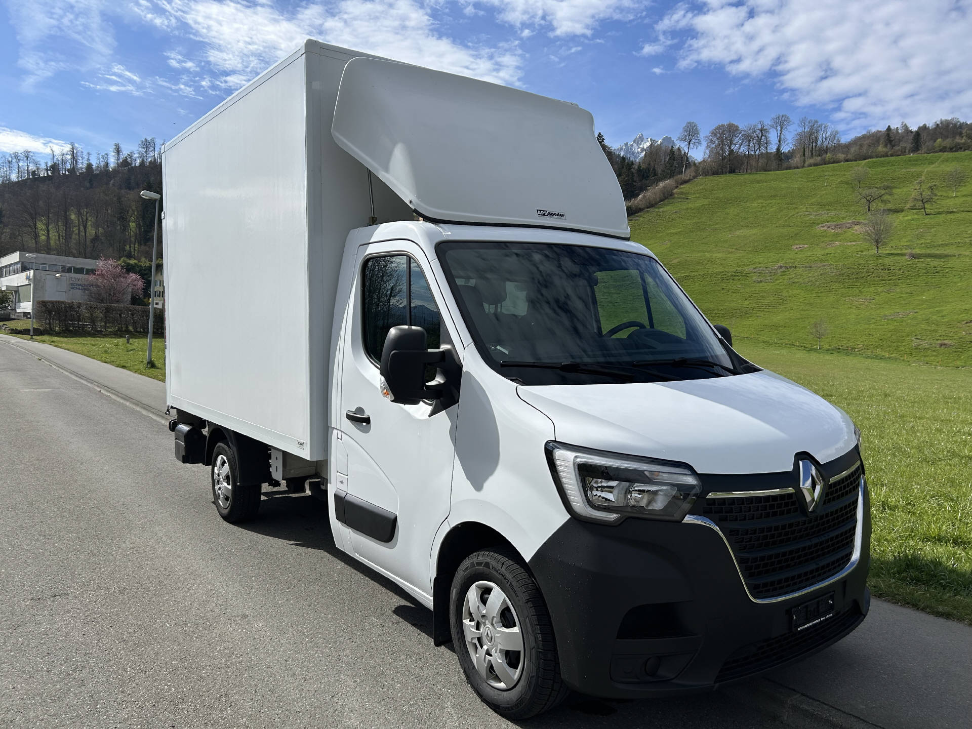 RENAULT Master Koffer HB L2 135 PS FWD-showroom-element-1