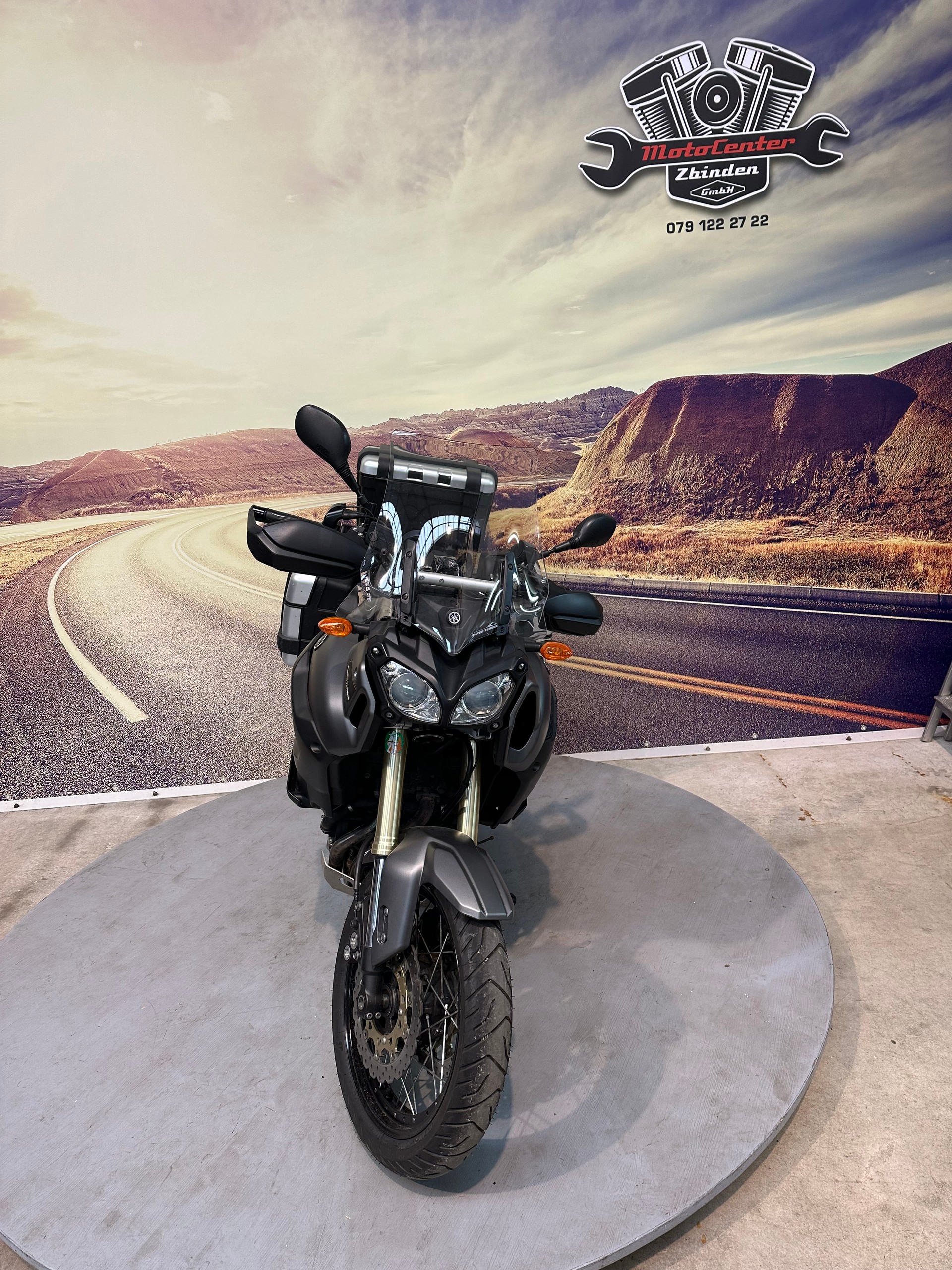 YAMAHA XT 1200 Z Super Ténéré-image-2
