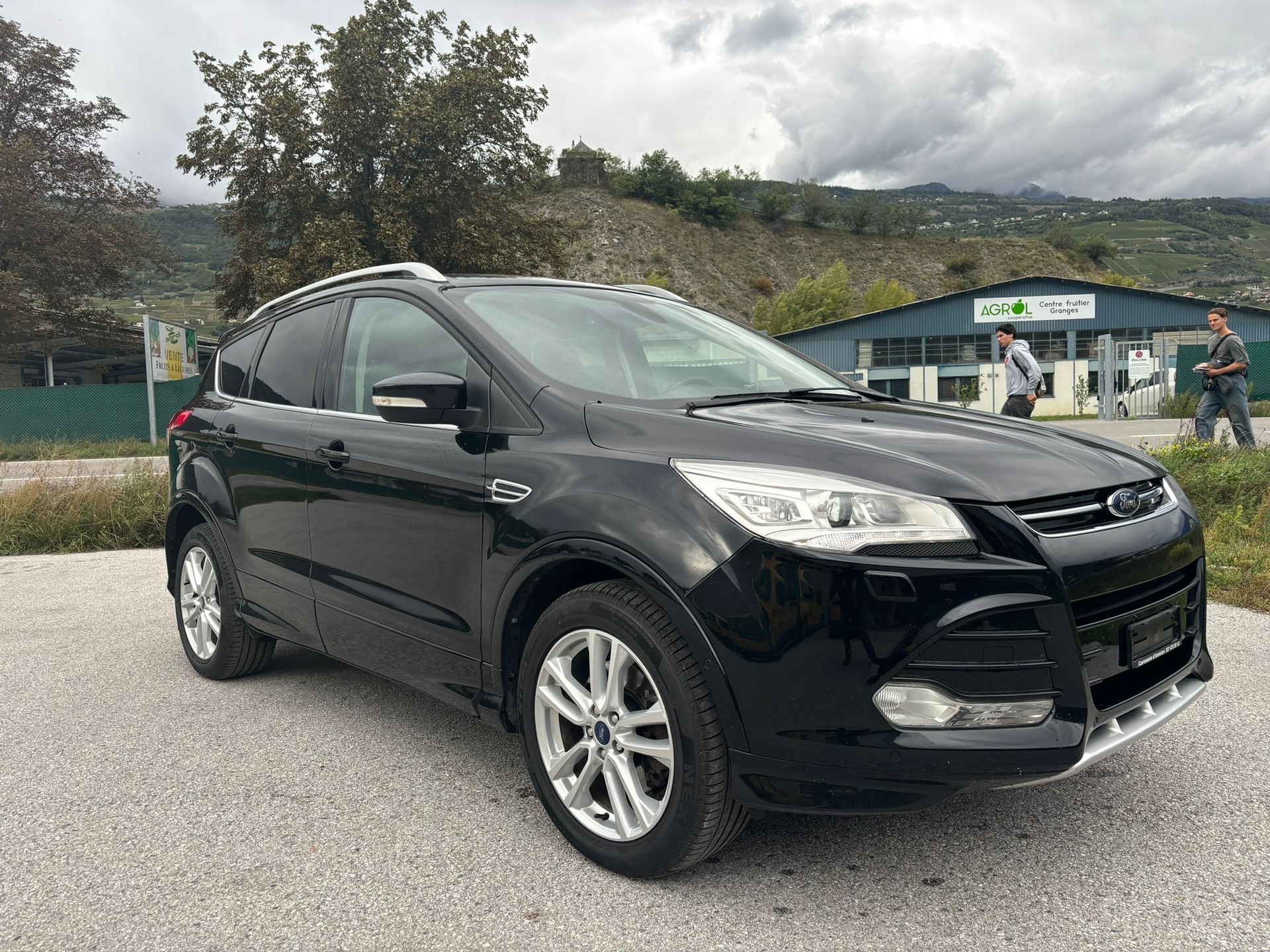 FORD Kuga 1.6 SCTi Titanium 4WD Automatic-image-14