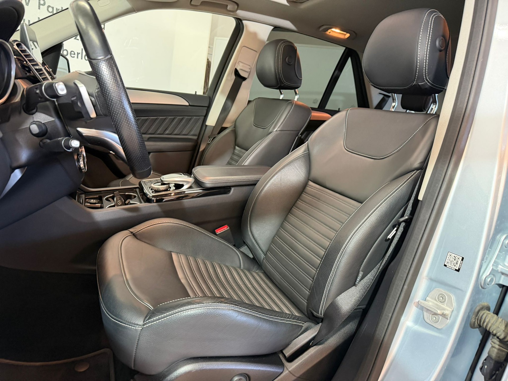 MERCEDES-BENZ GLE 43 AMG Executive 4Matic 9G-Tronic-image-7