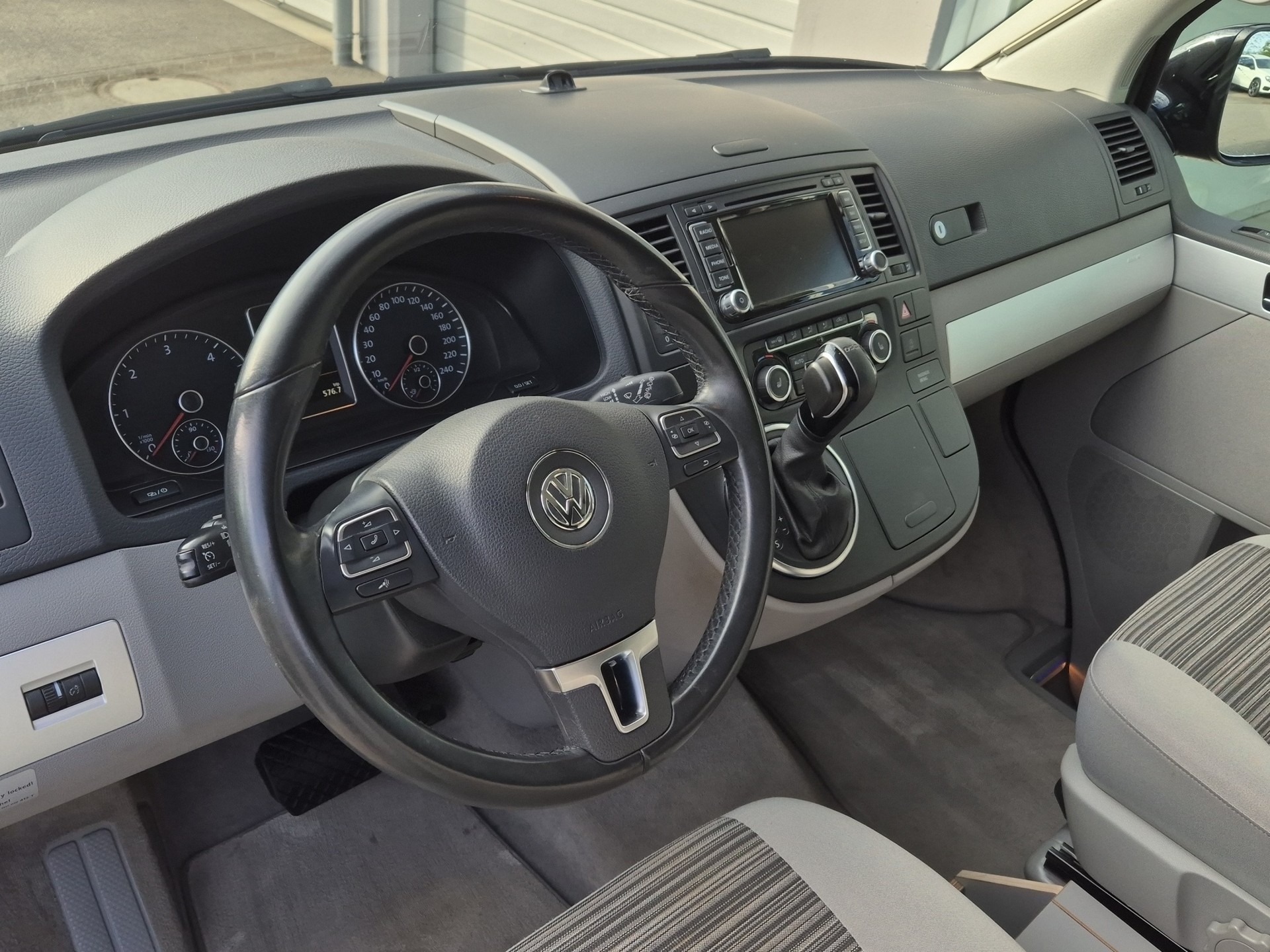 VW T5 California 2.0 Bi-TDI Comfortline Travel 4Motion DSG-image-7
