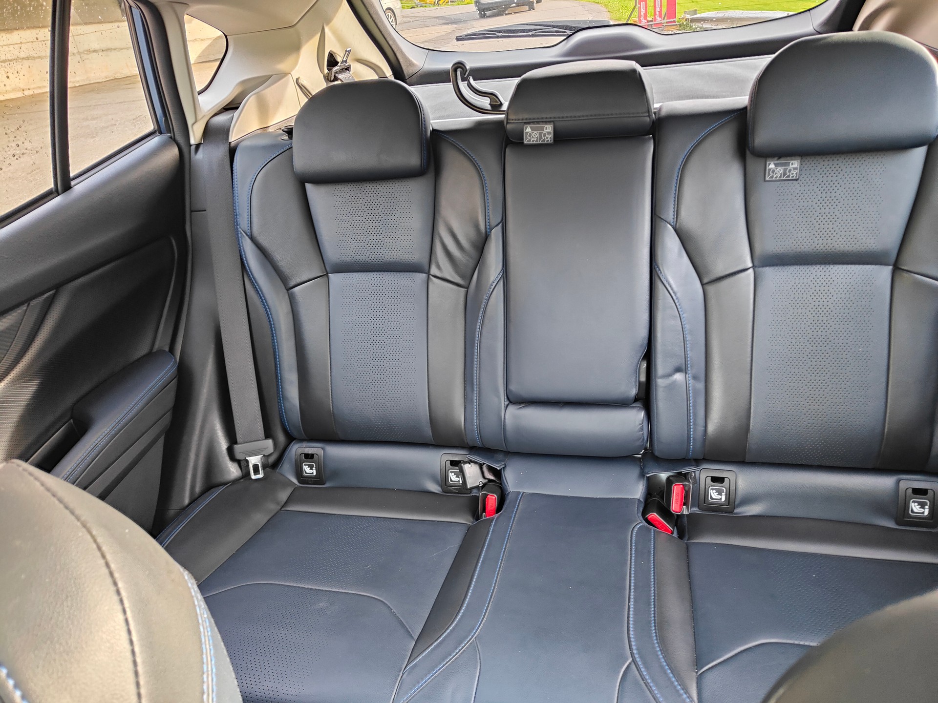 SUBARU XV 2.0 e-Boxer Luxury AWD Lineartronic-image-8