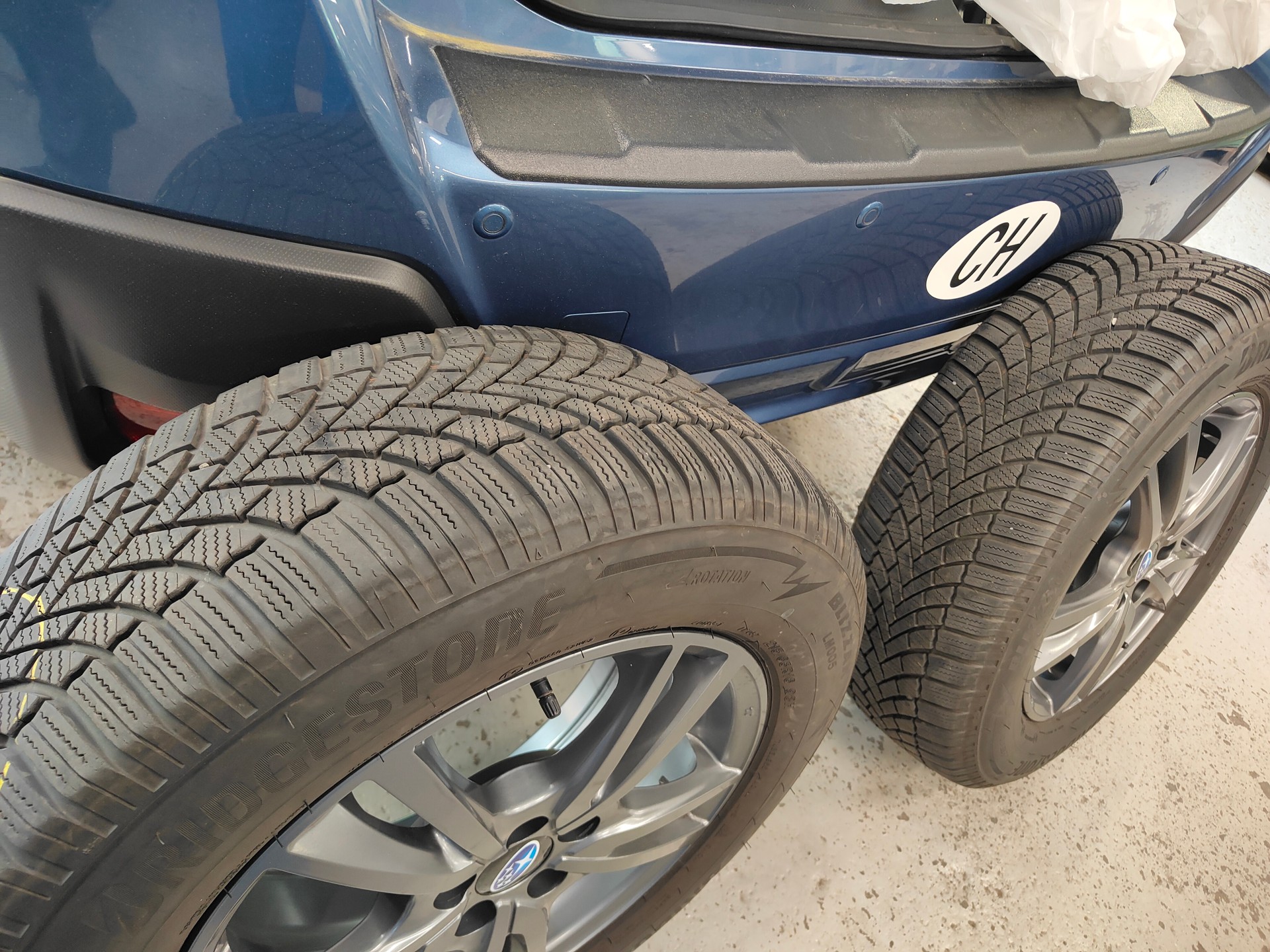 SUBARU XV 2.0 e-Boxer Luxury AWD Lineartronic-image-27
