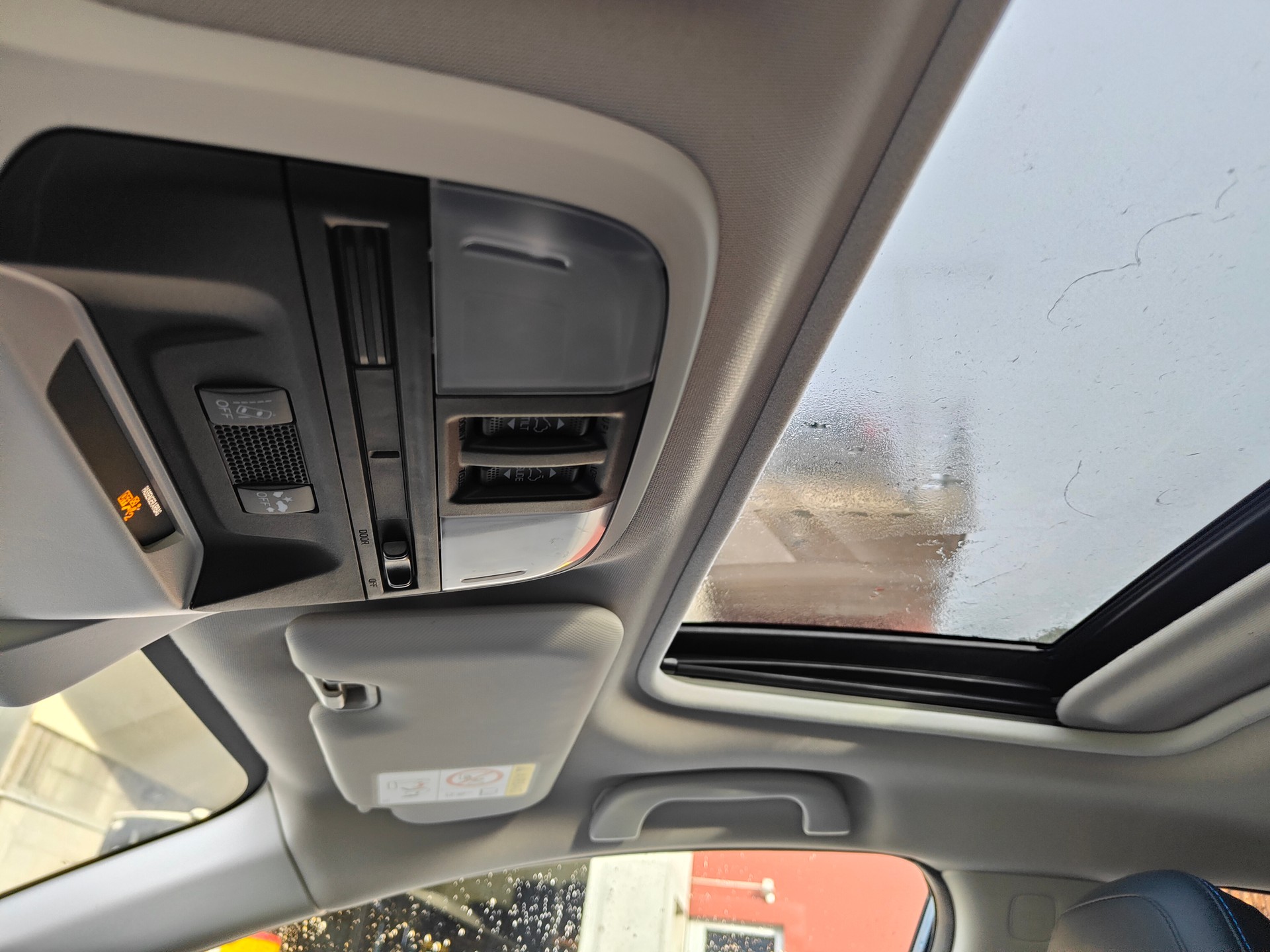 SUBARU XV 2.0 e-Boxer Luxury AWD Lineartronic-image-16