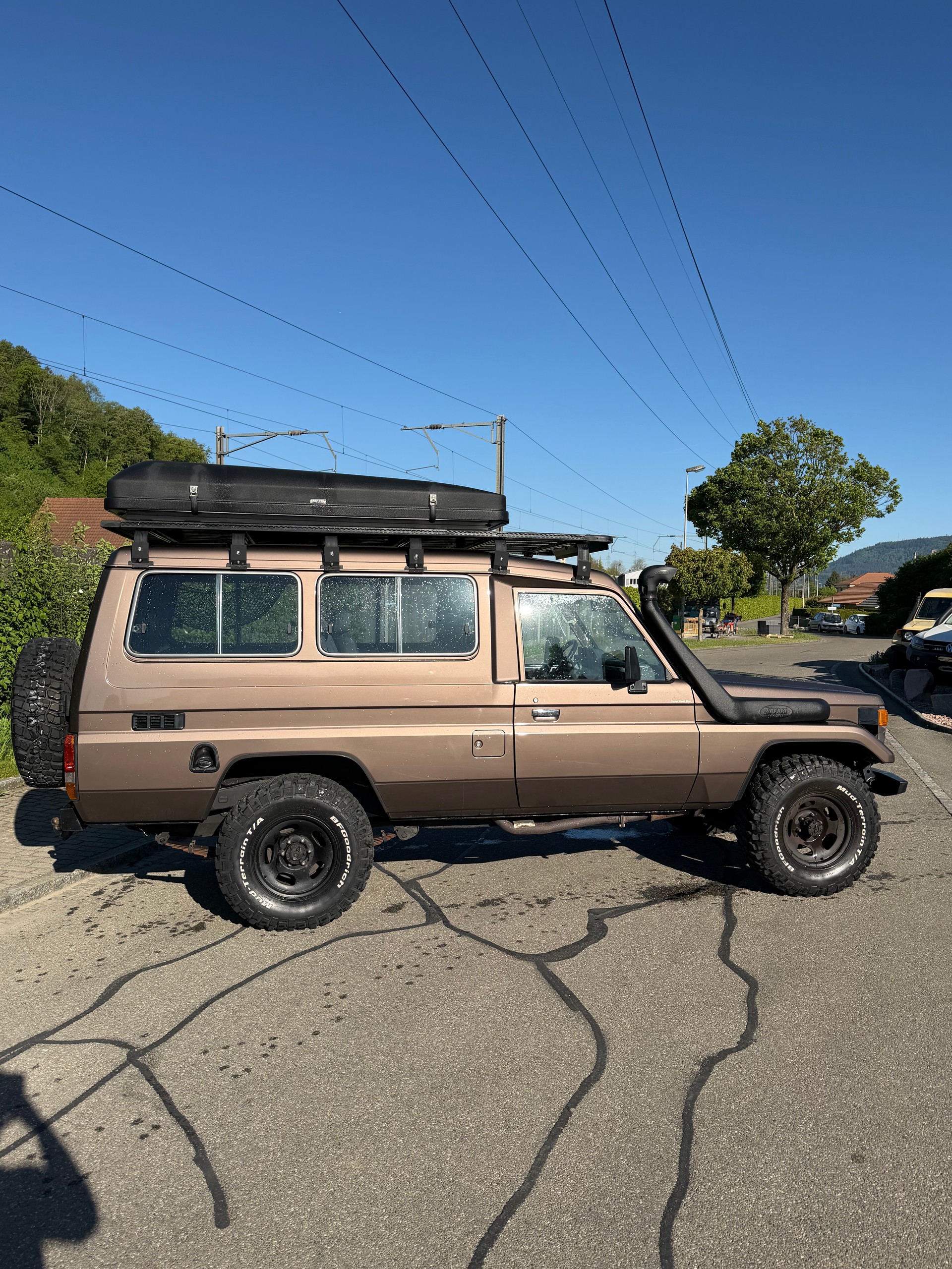 TOYOTA Land Cruiser 400 Hdt Long 4.2D-image-4