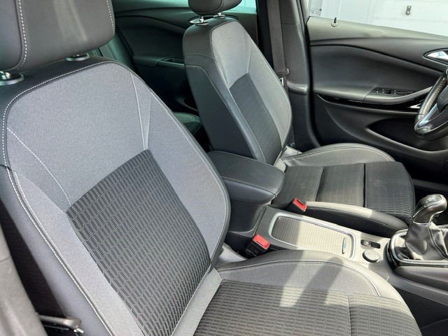 OPEL Astra Sports Tourer 1.5 CDTi Elegance-image-19