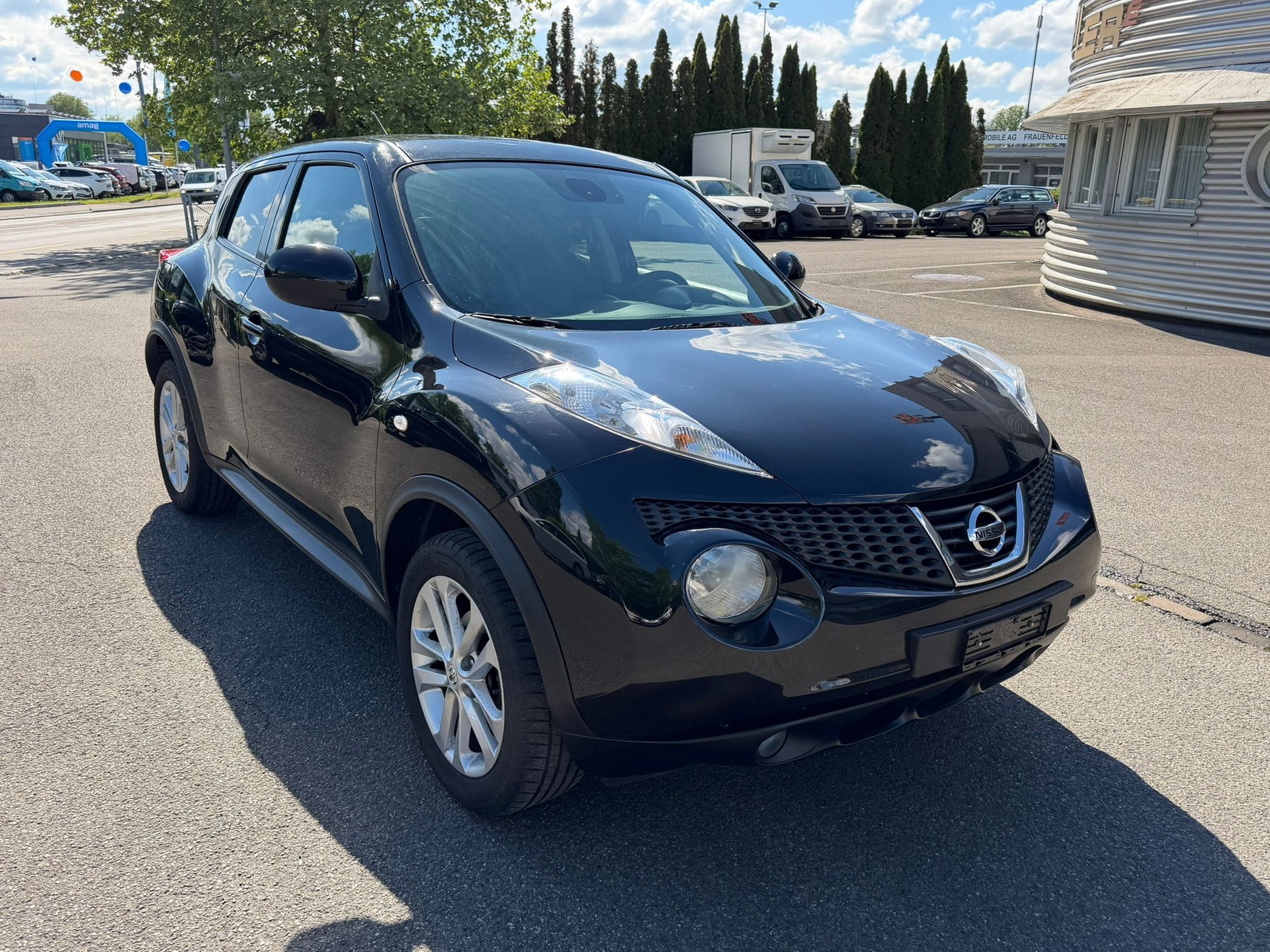NISSAN Juke 1.6 Shiro-image-5
