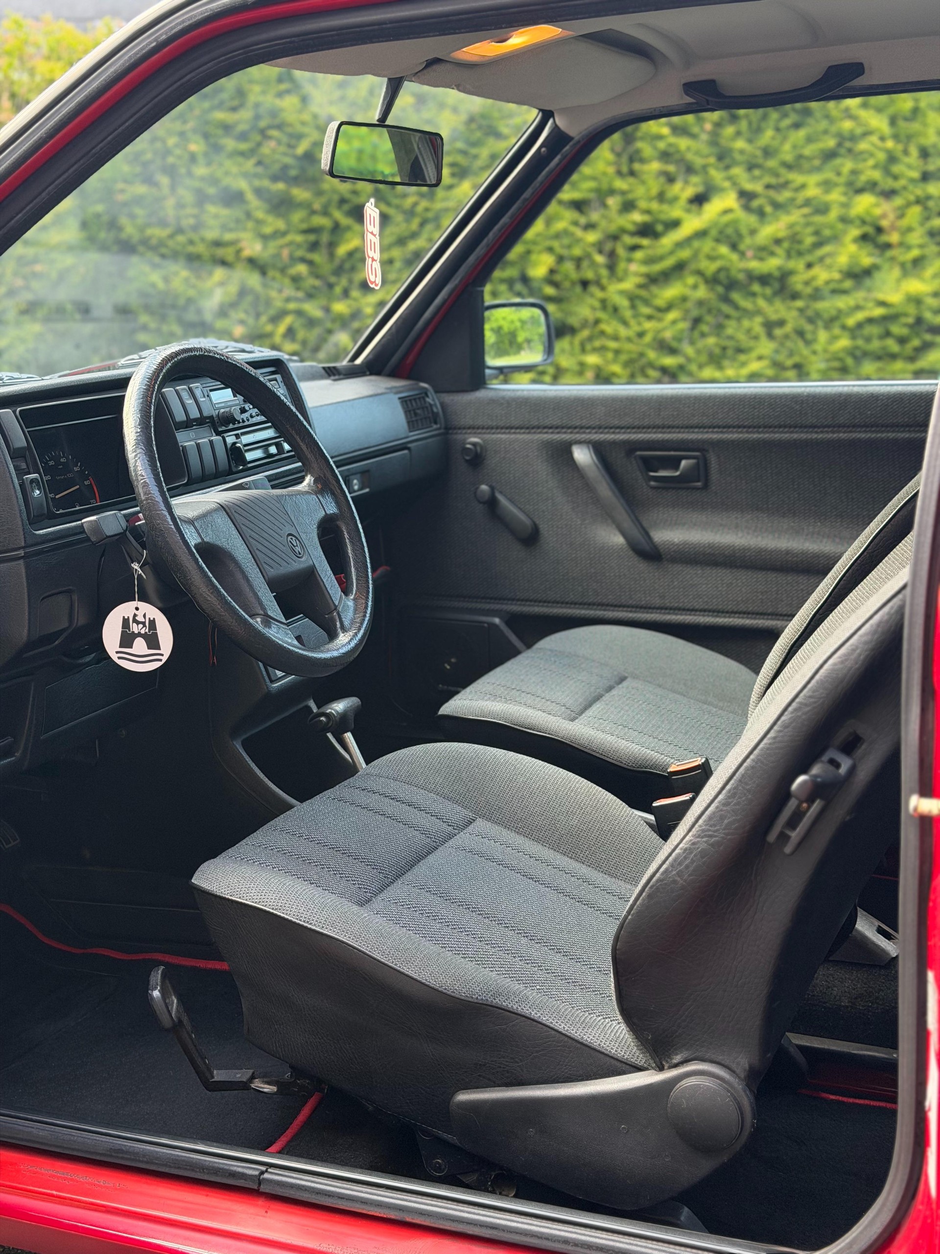 VW GOLF-image-7