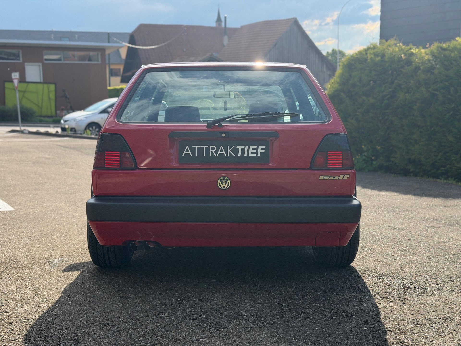 VW GOLF-image-4