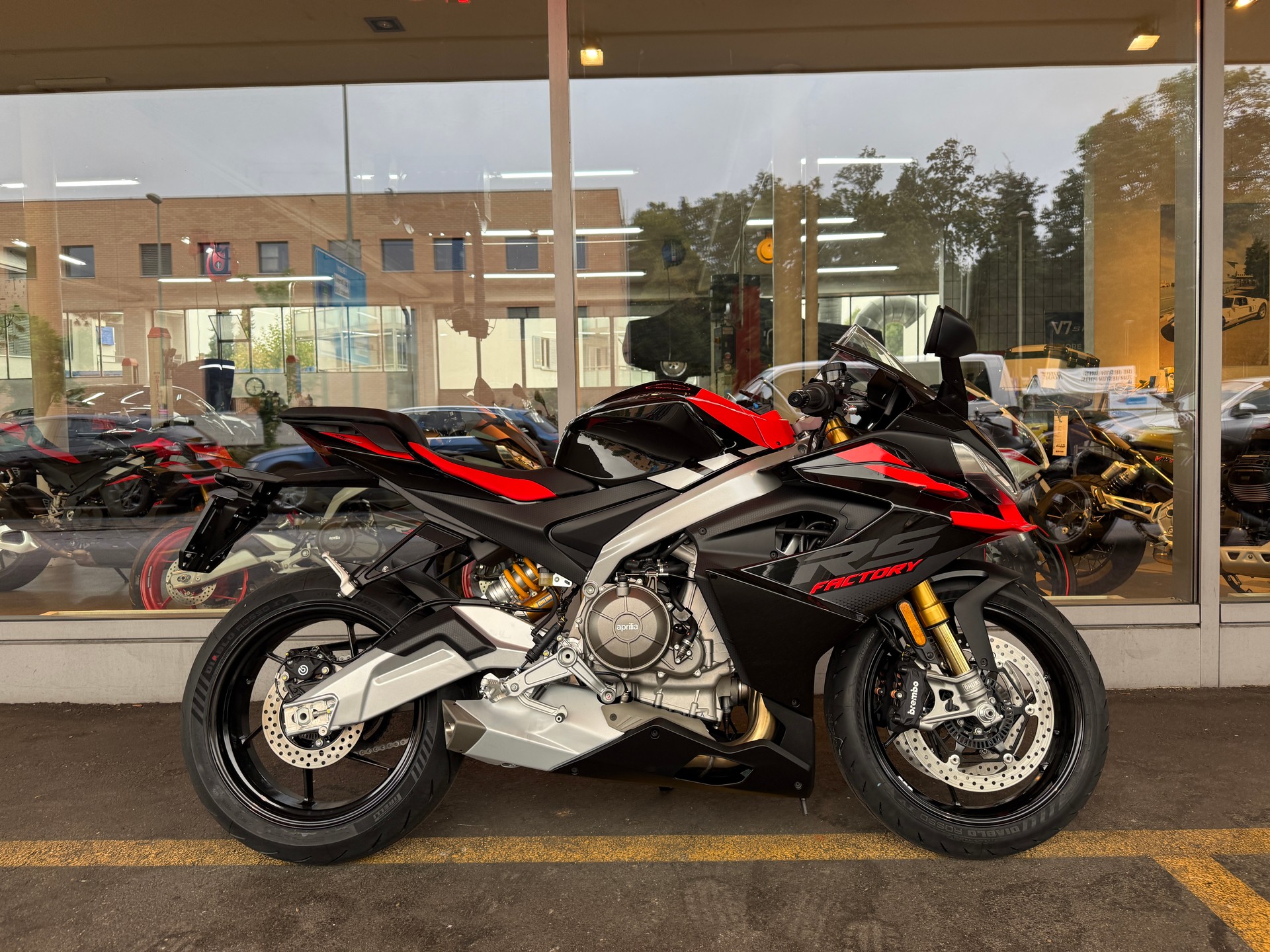 APRILIA RS 660 Factory E 5+-image-1