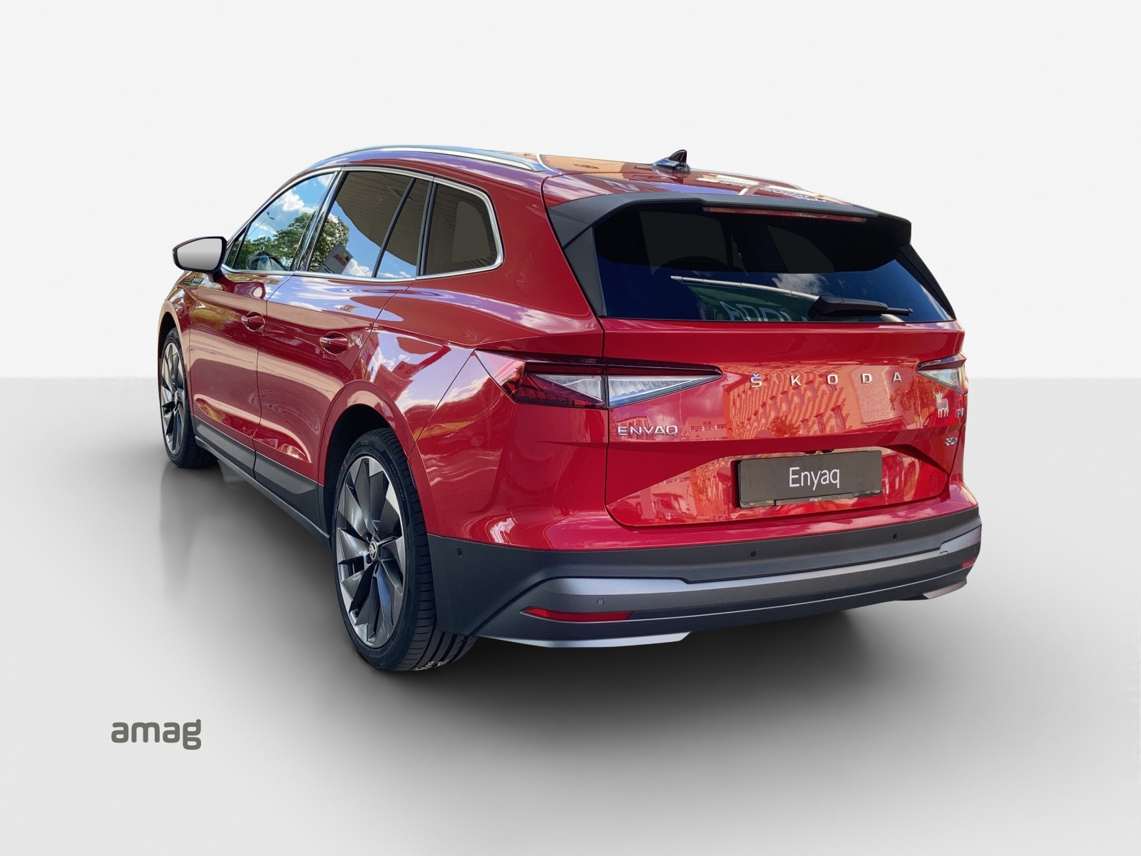 SKODA Enyaq iV 80x-showroom-element-2