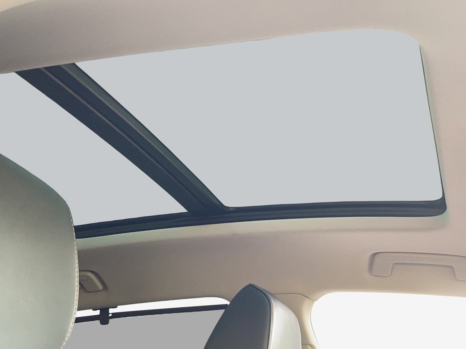 SKODA Enyaq iV 80x-image-13