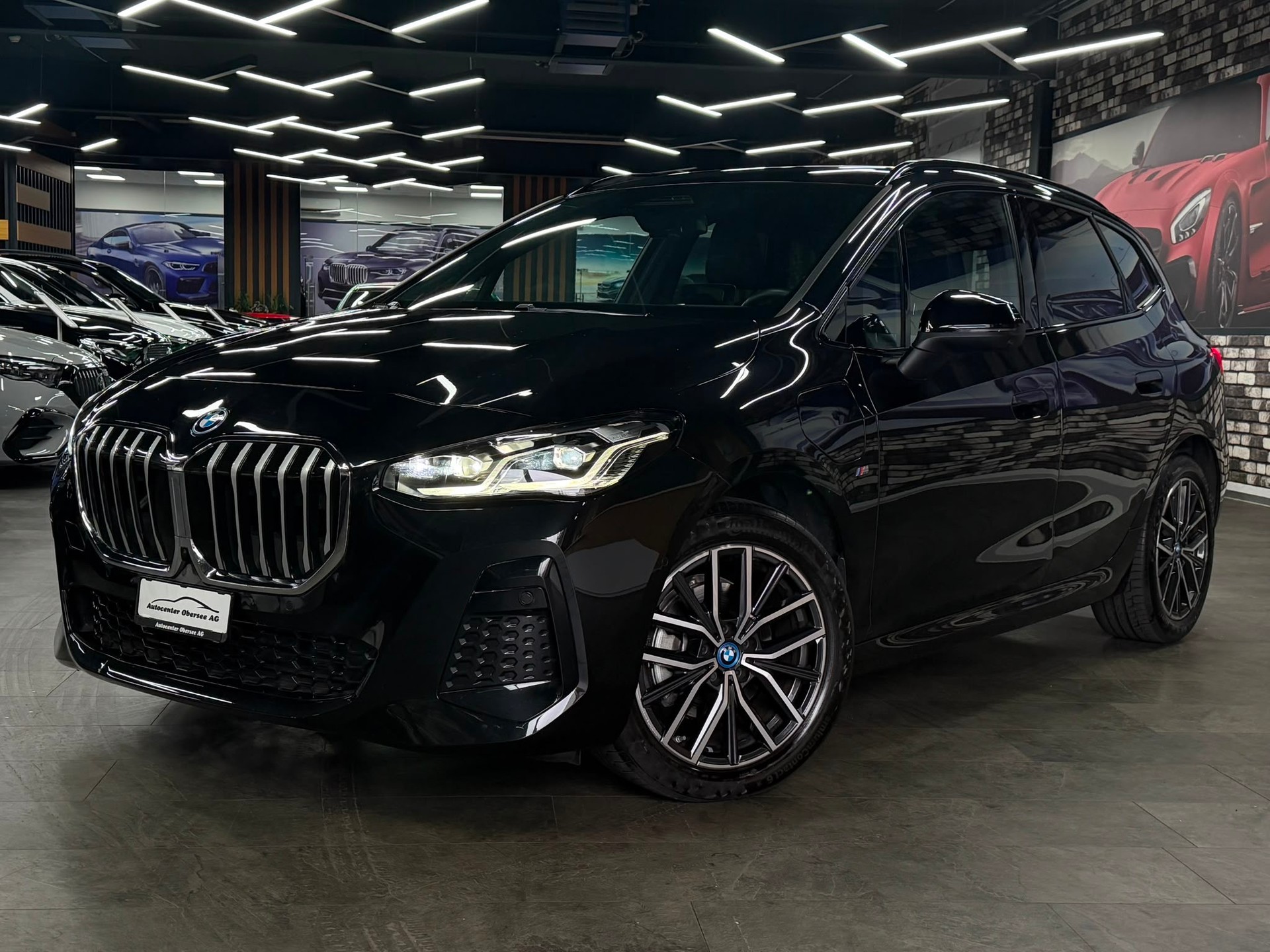 BMW 225e xDrive Active Tourer M Sport-showroom-element-1