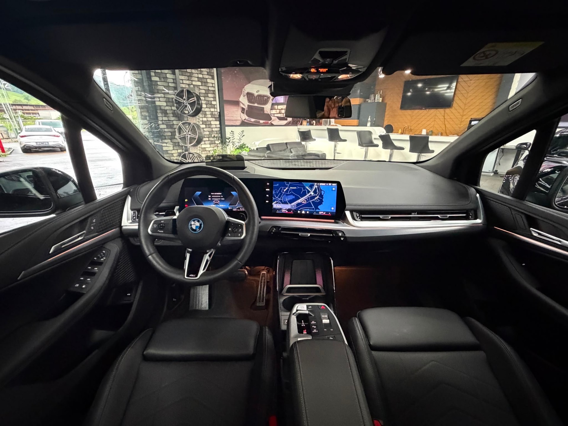 BMW 225e xDrive Active Tourer M Sport-image-14