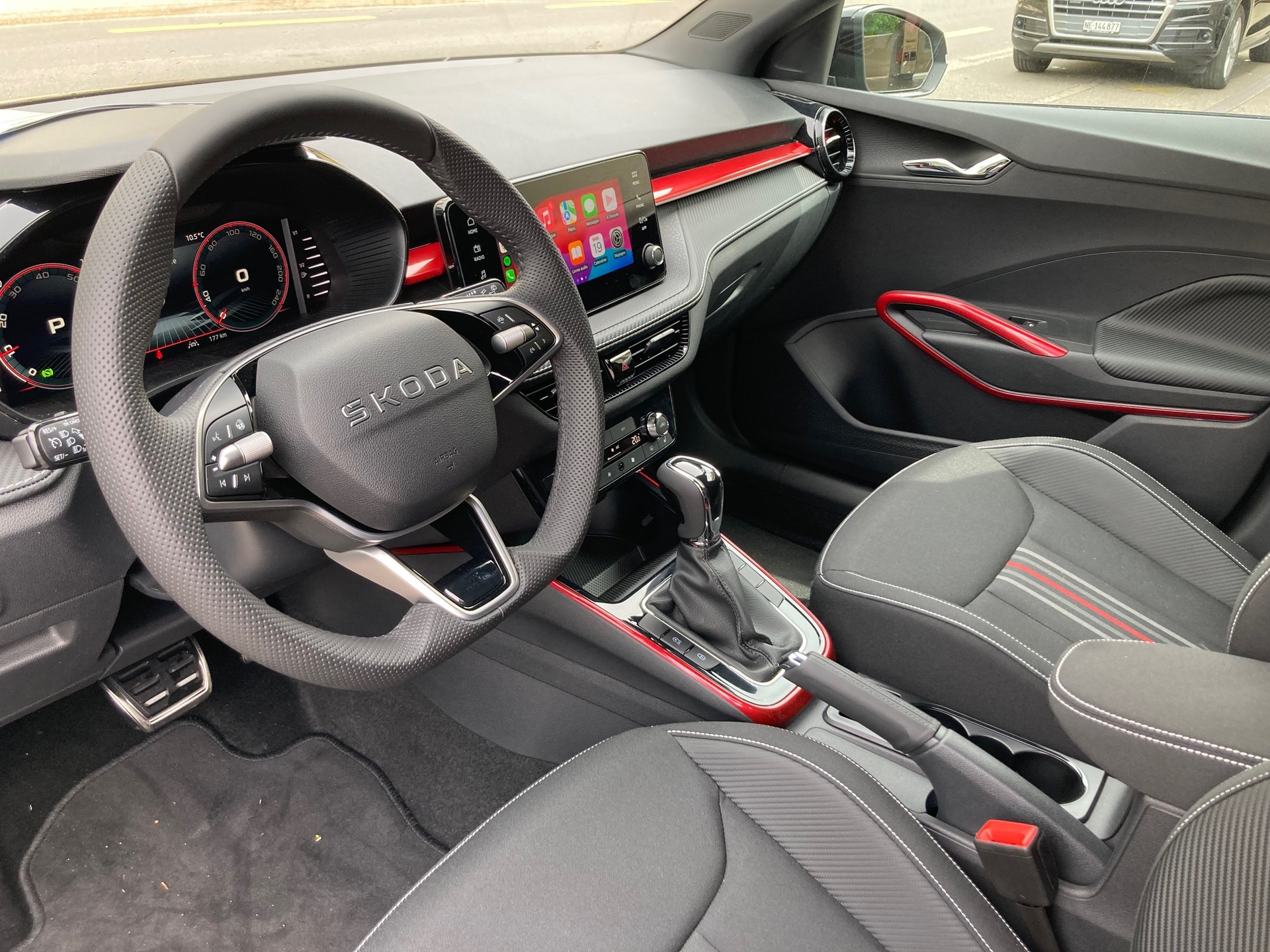 SKODA Fabia 1.0 TSI Monte Carlo DSG-image-8