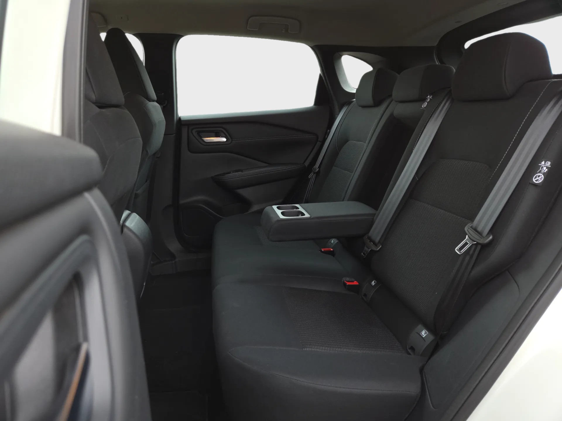 NISSAN Qashqai 1.5 VC-T e-Power Acenta-image-13