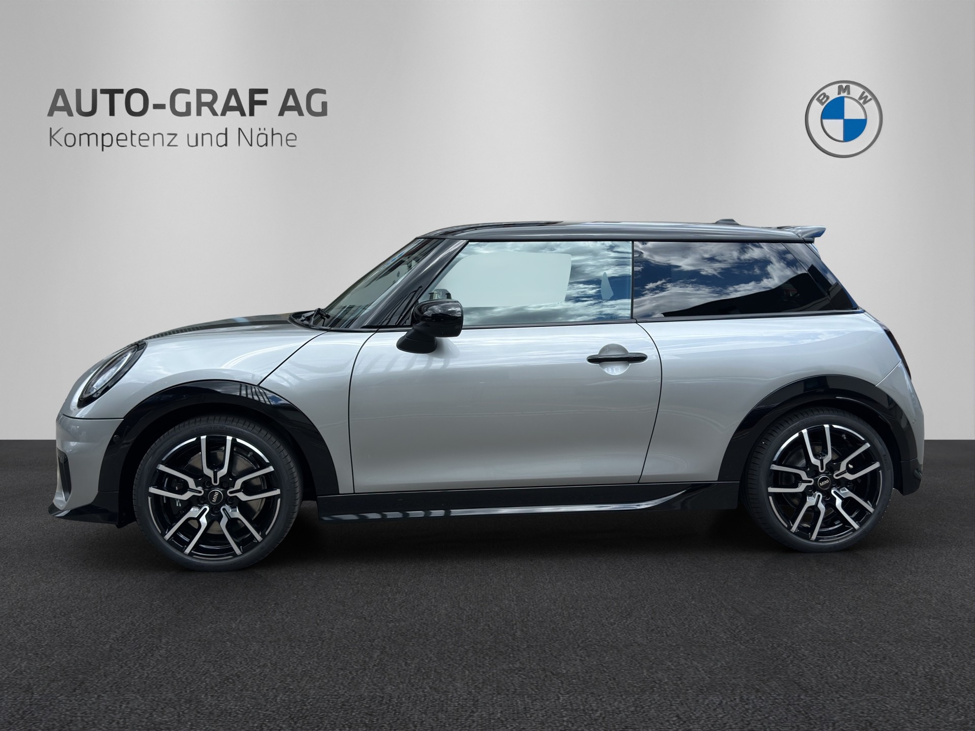 MINI 3door "JCW Trim"-showroom-element-1