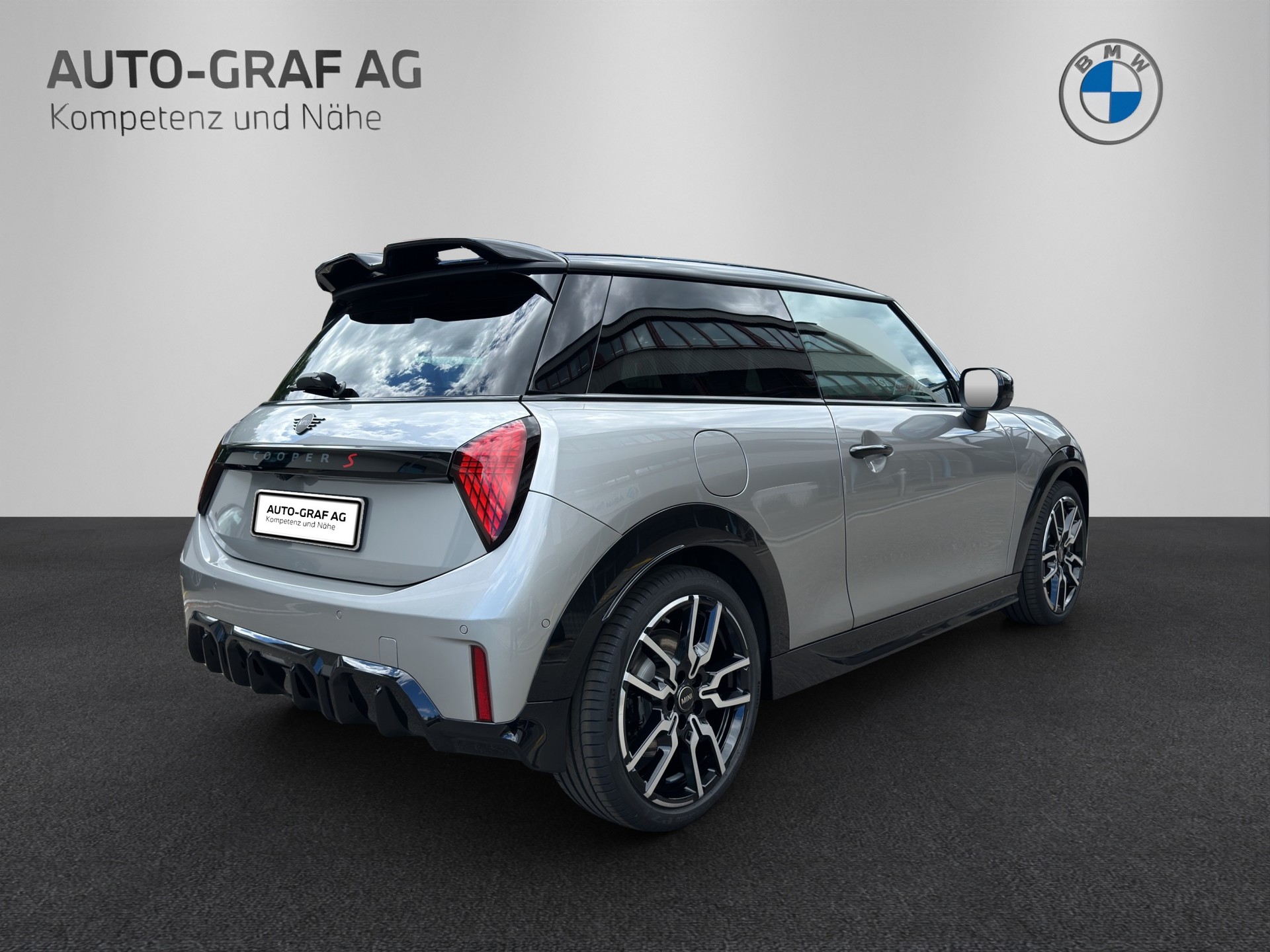 MINI 3door "JCW Trim"-image-4