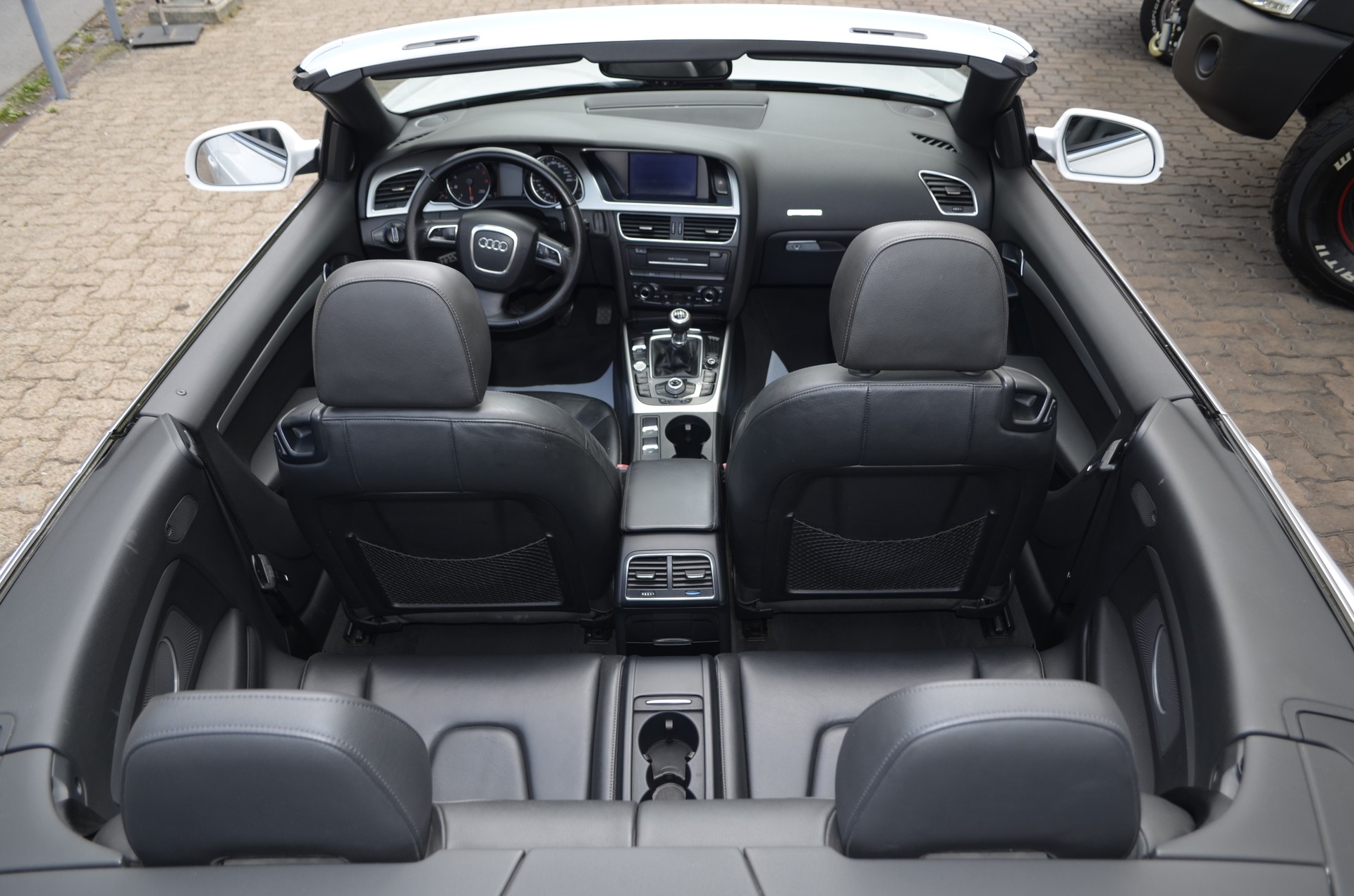 AUDI A5 Cabriolet 2.0 TFSI-image-14