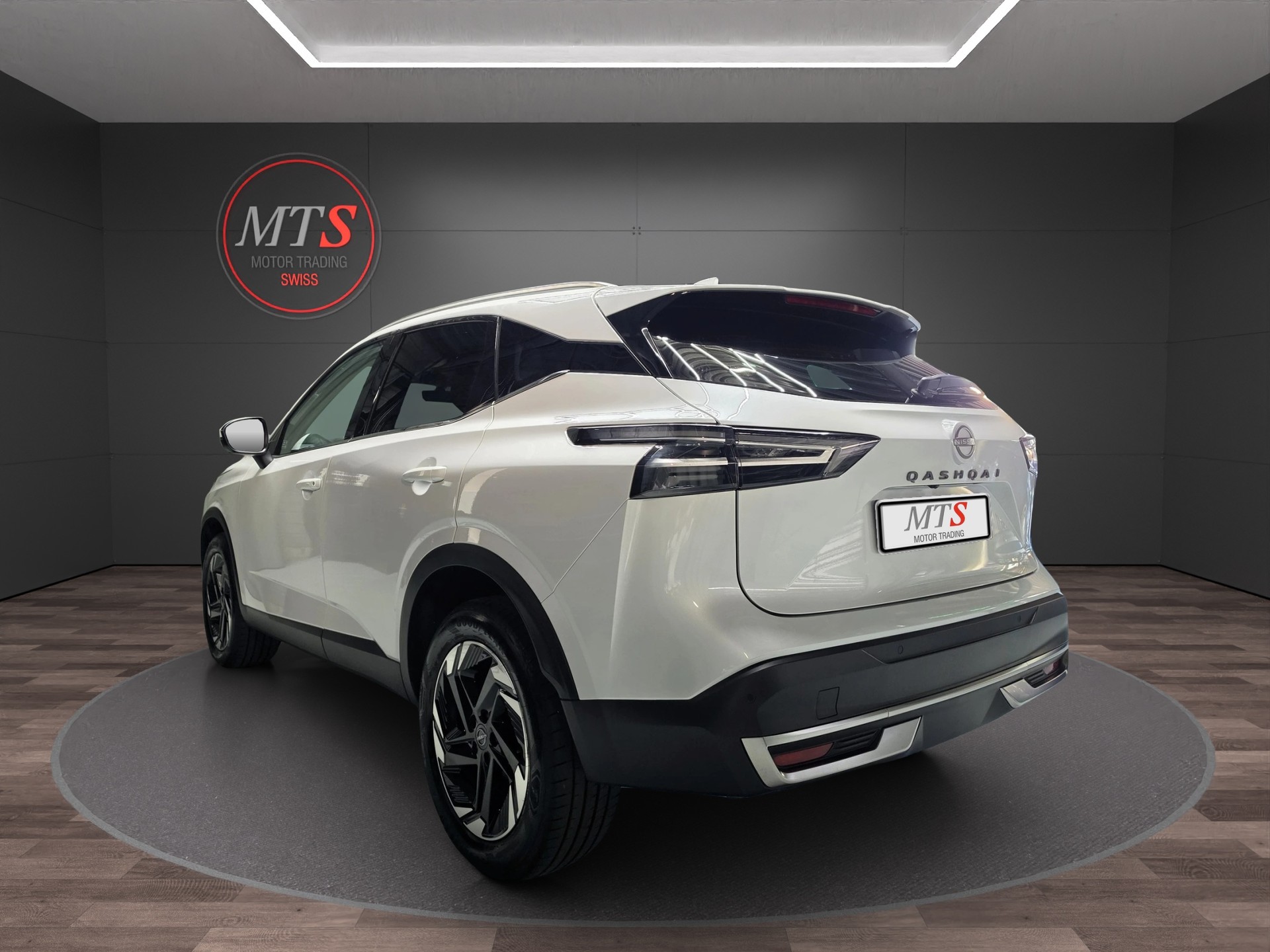 NISSAN Qashqai 1.3 DIG-T MHEV N-Connecta Xtronic-image-6