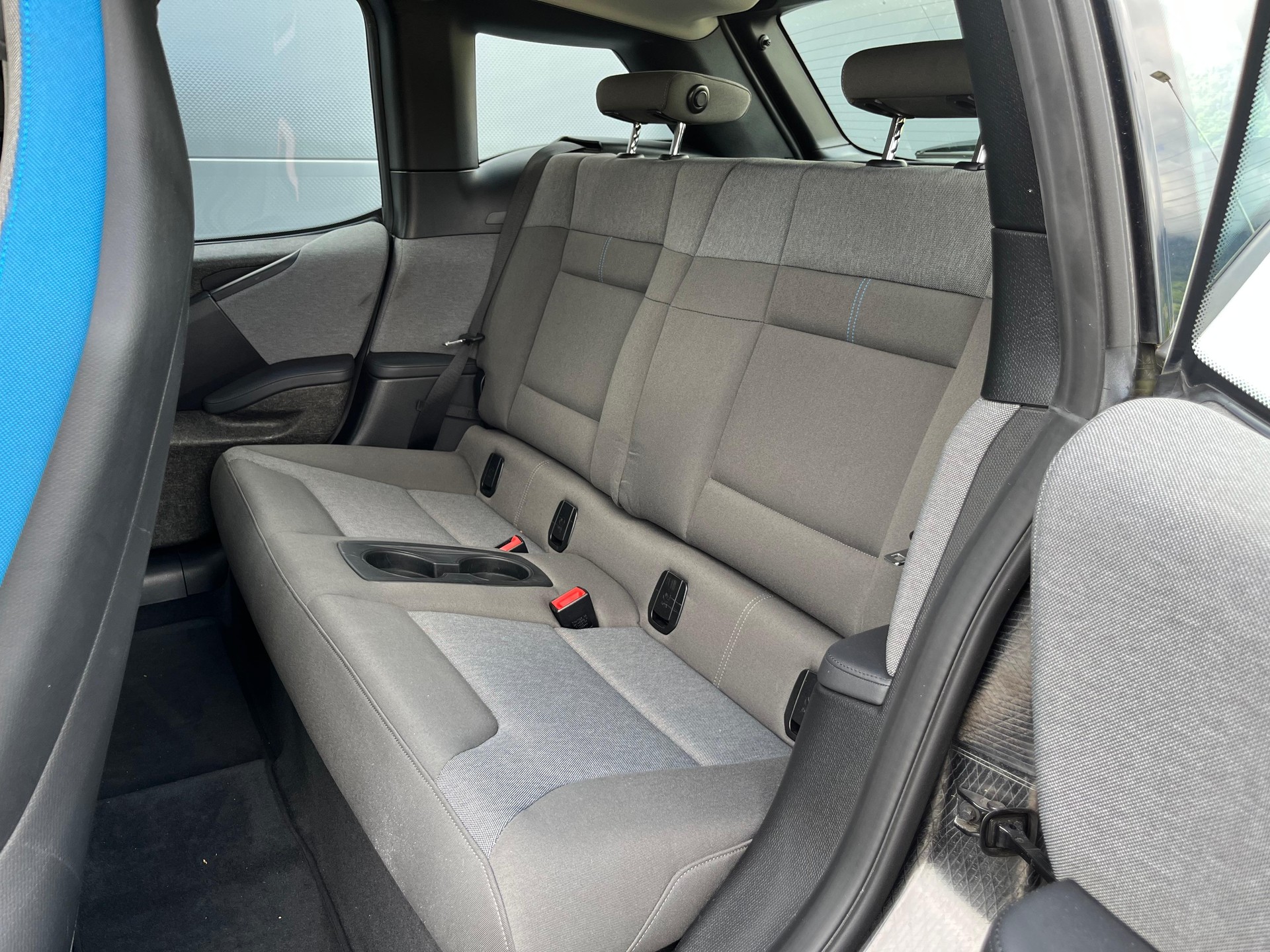 BMW i3 (94Ah)-image-10