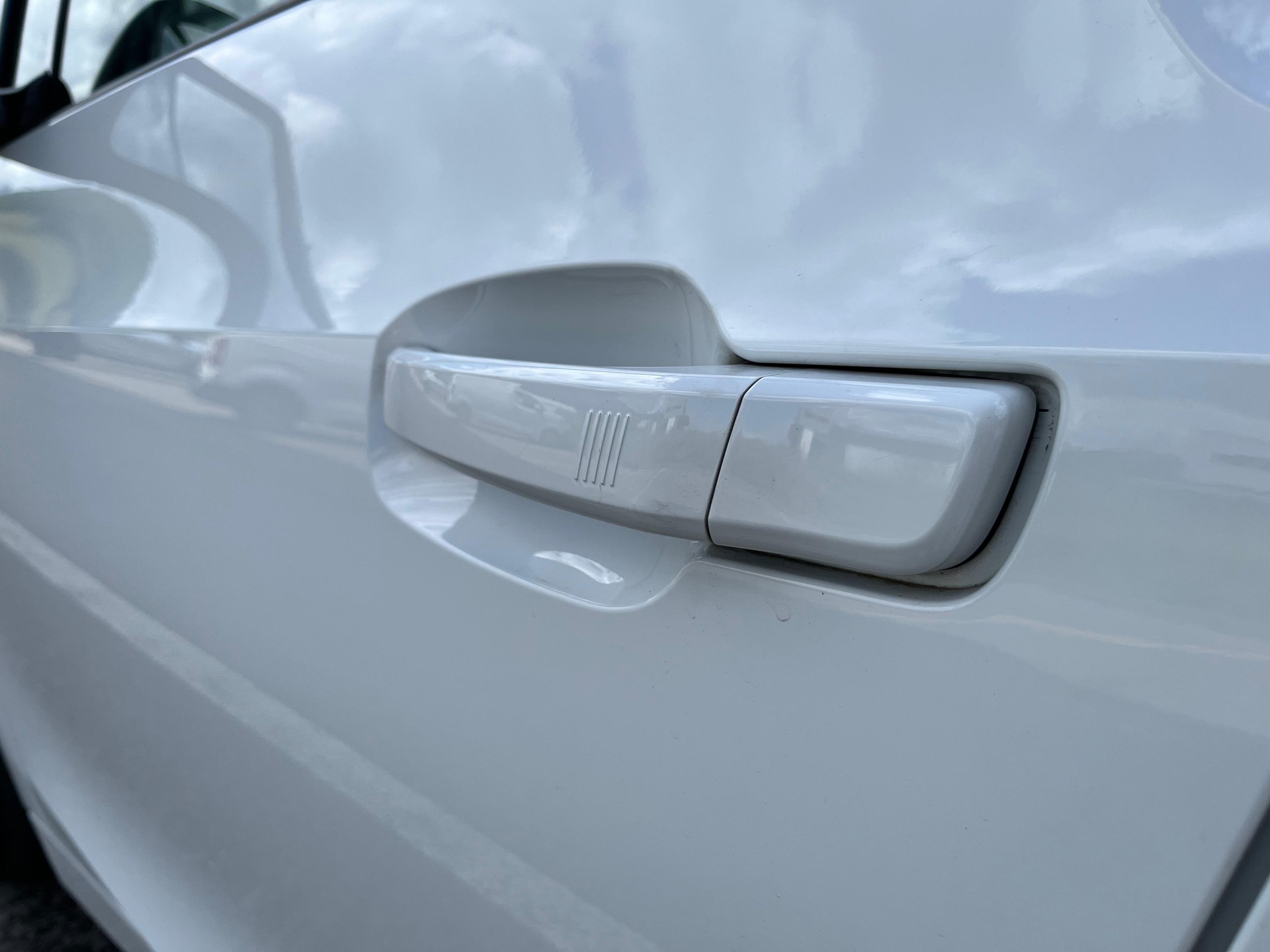 BMW i3 (94Ah)-image-8