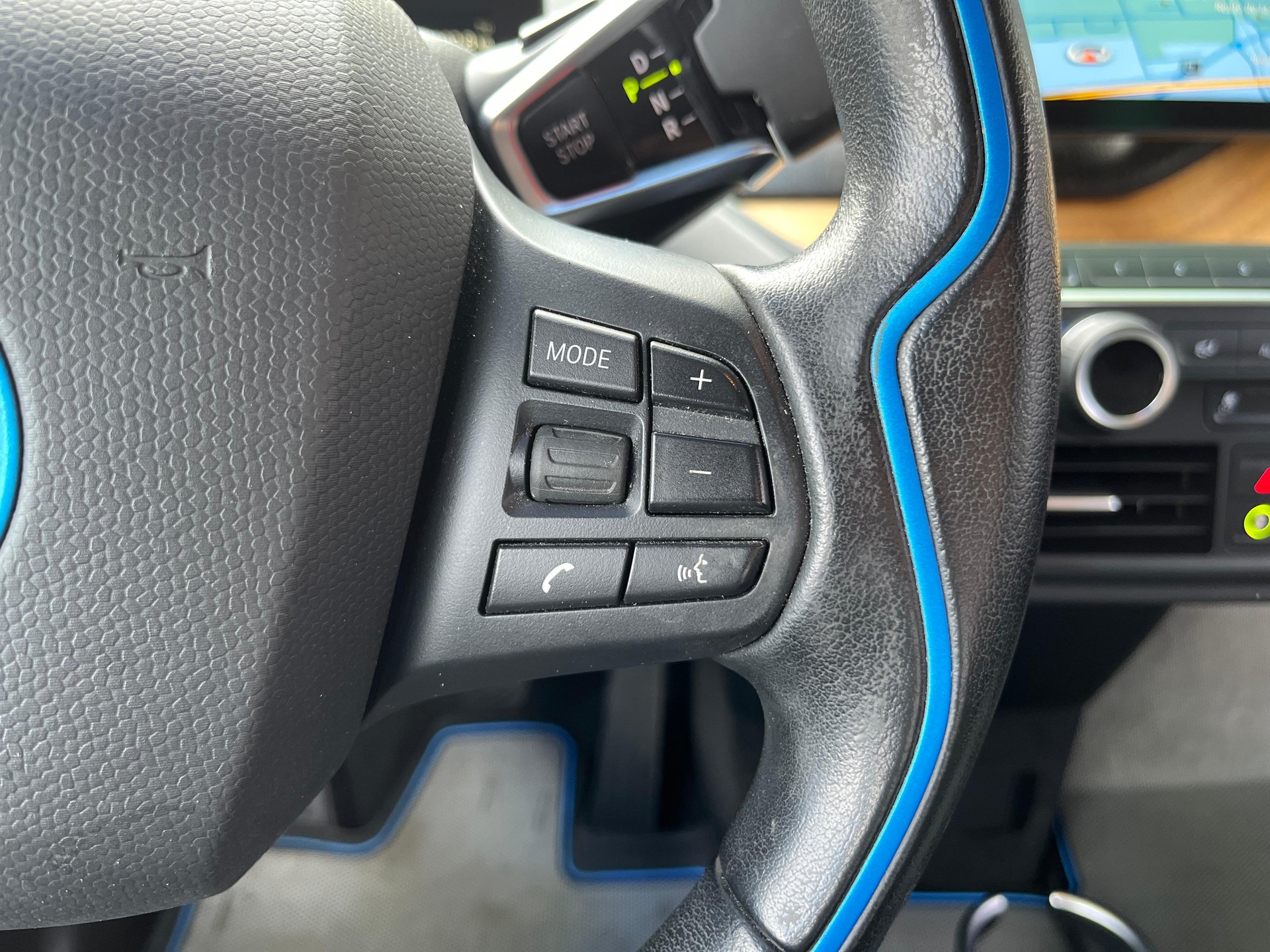 BMW i3 (94Ah)-image-16