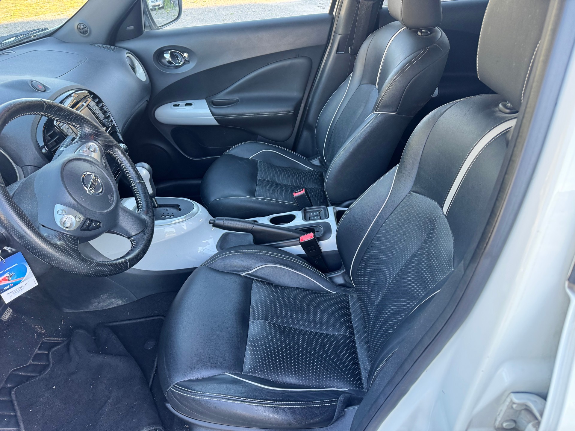 NISSAN Juke 1.6 DIG-T tekna 4x4 Xtronic M-CVT-image-8